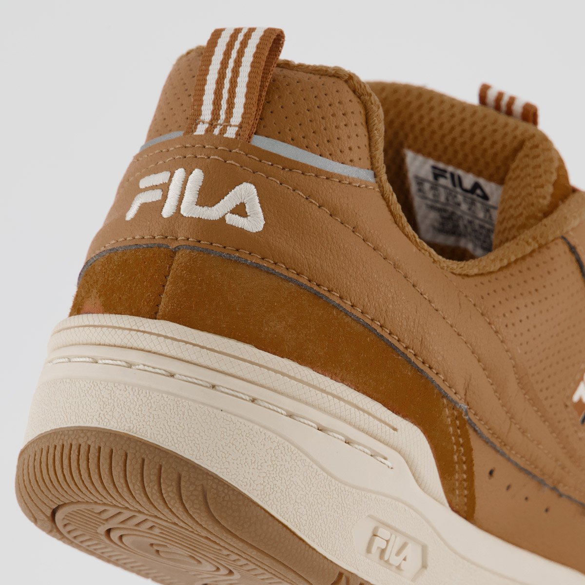 Tênis Fila X2K Bege Bege 6