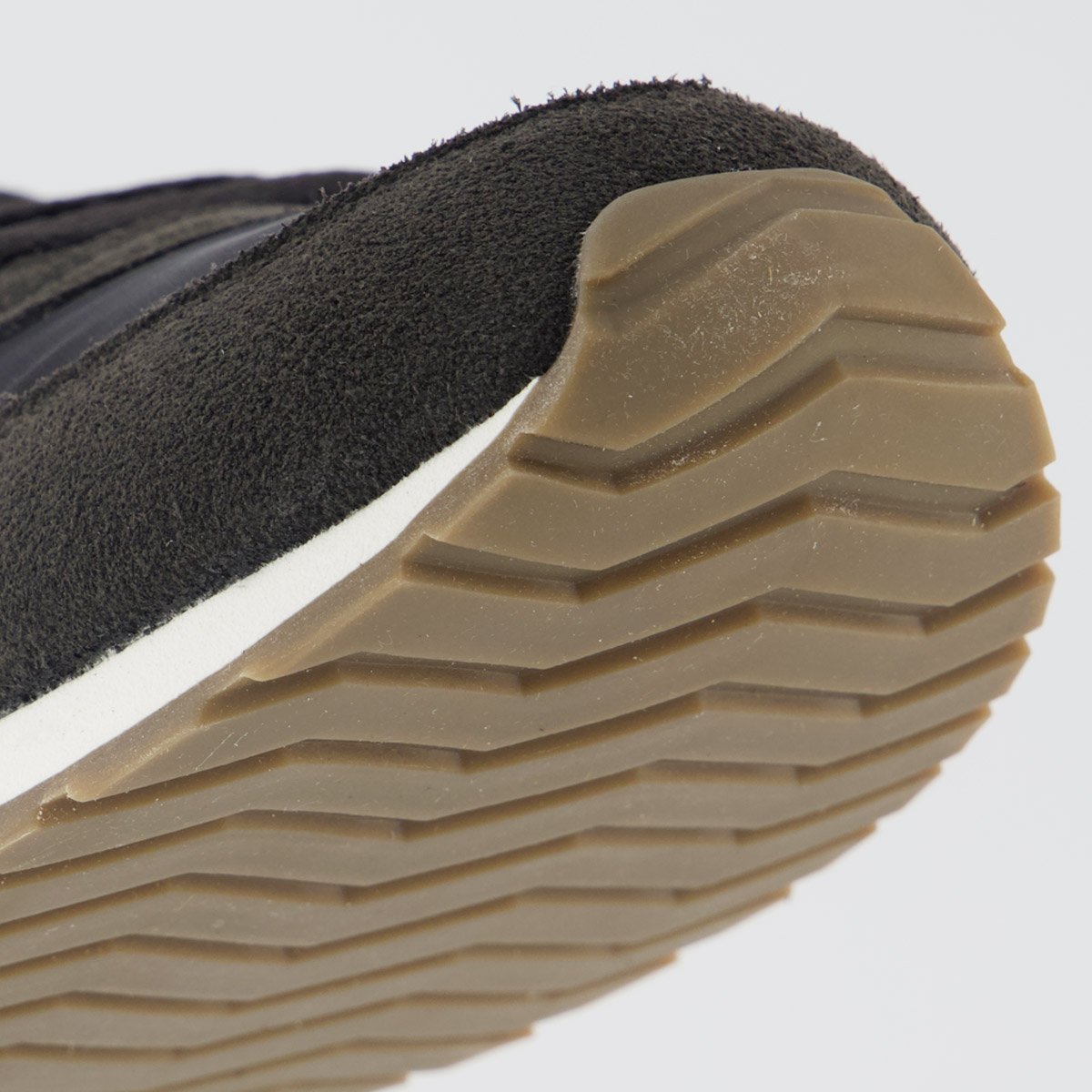 Tênis Reebok Classic AZ Preto Preto 8