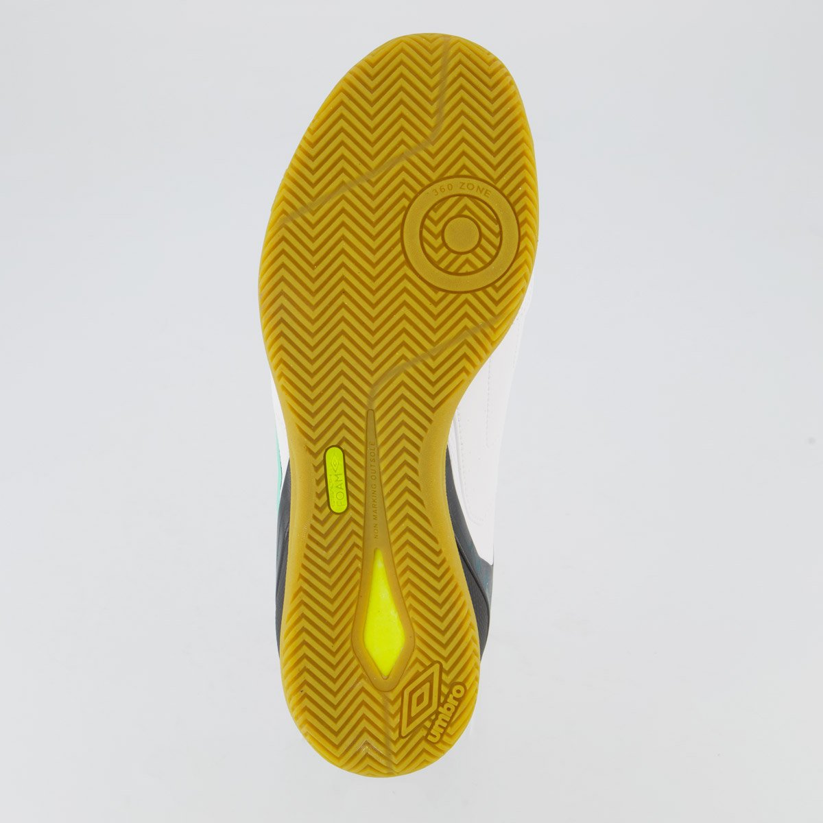 Chuteira Umbro Master Class Club Futsal Branca e Preta Branco/Preto 5