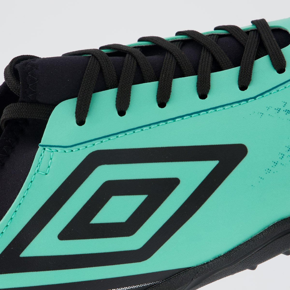 Chuteira Umbro Top Speed League Society Verde Verde 7