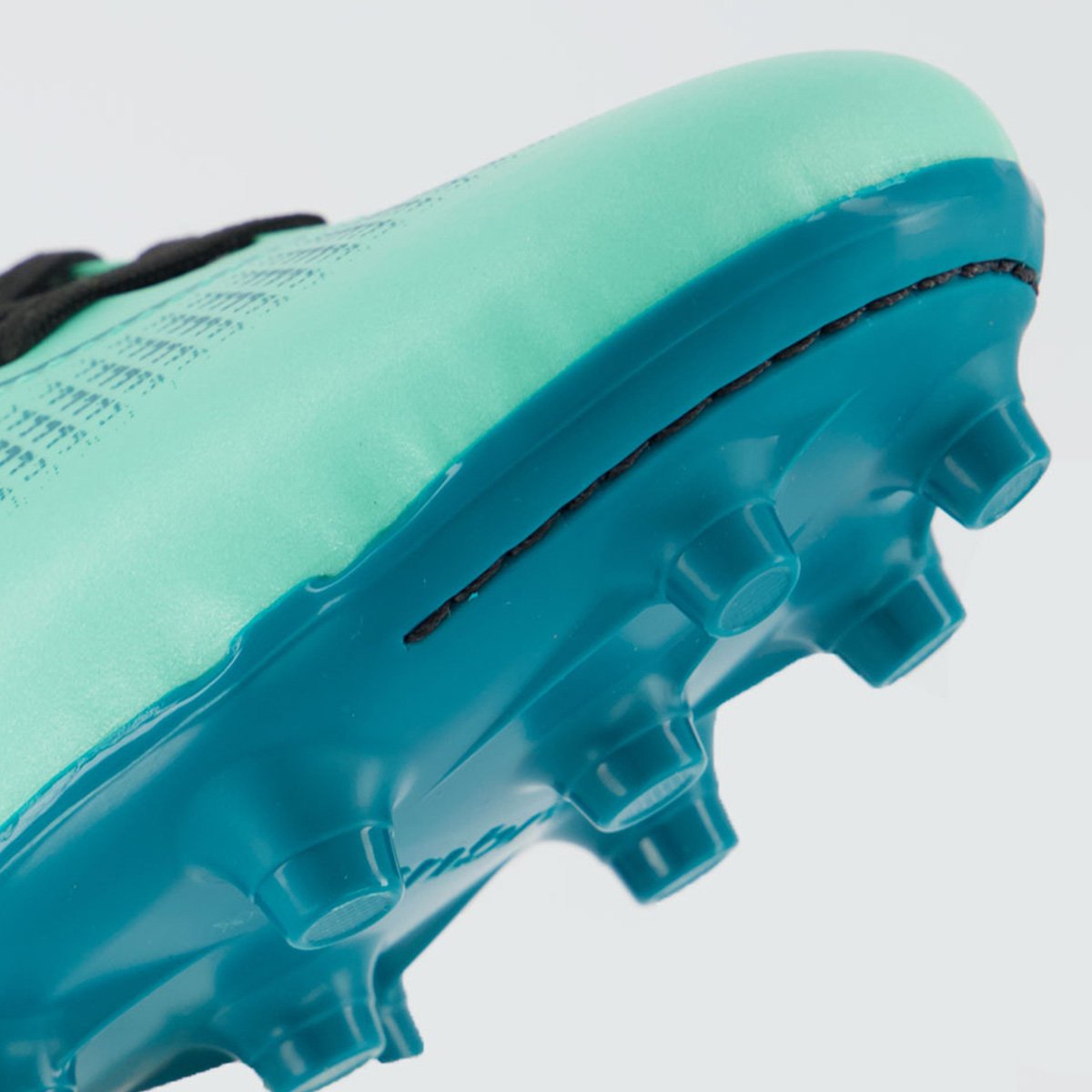 Chuteira Umbro Top Speed League Campo Verde e Preta Verde/Preto 8
