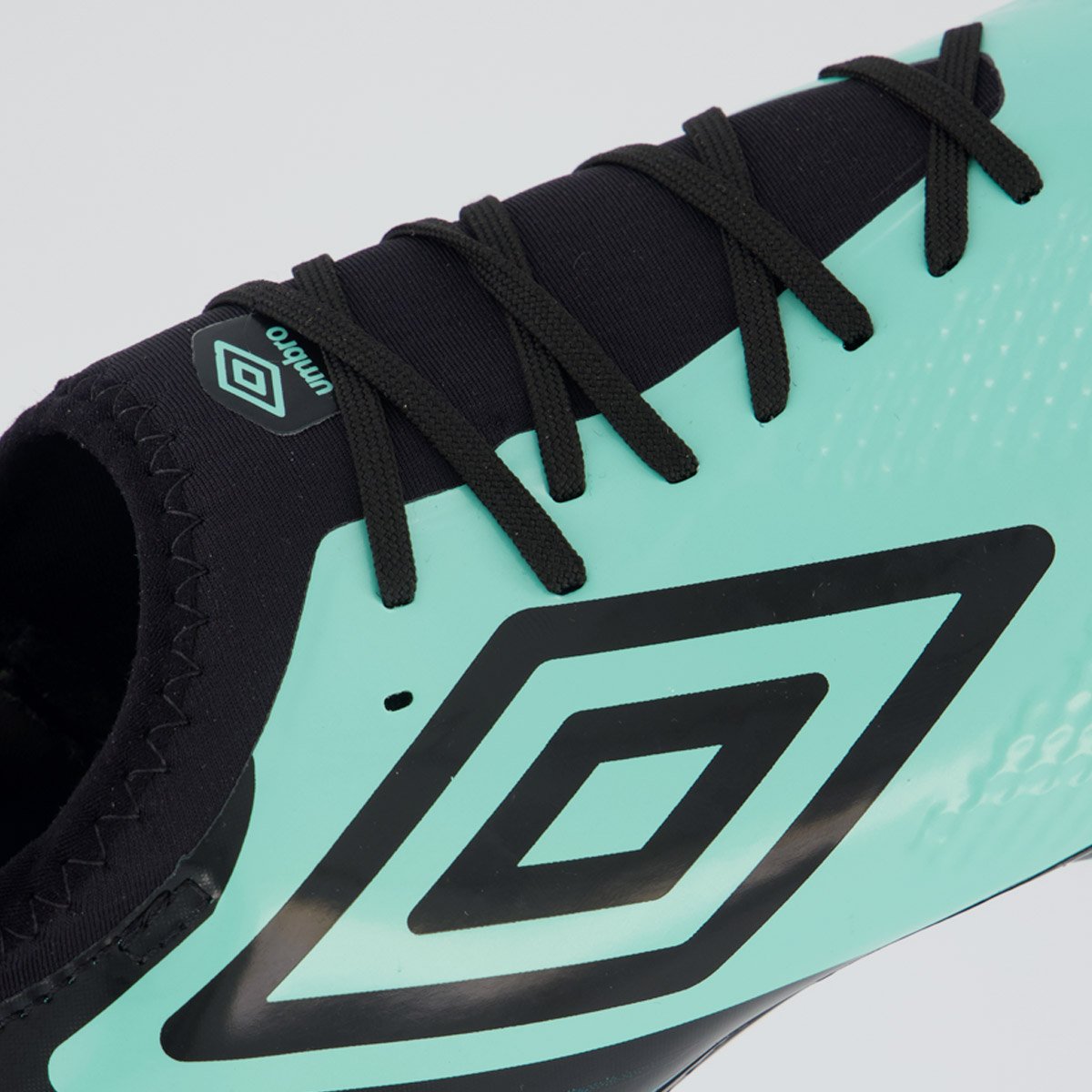 Chuteira Umbro Top Speed Club Campo Verde e Preta Verde/Preto 7
