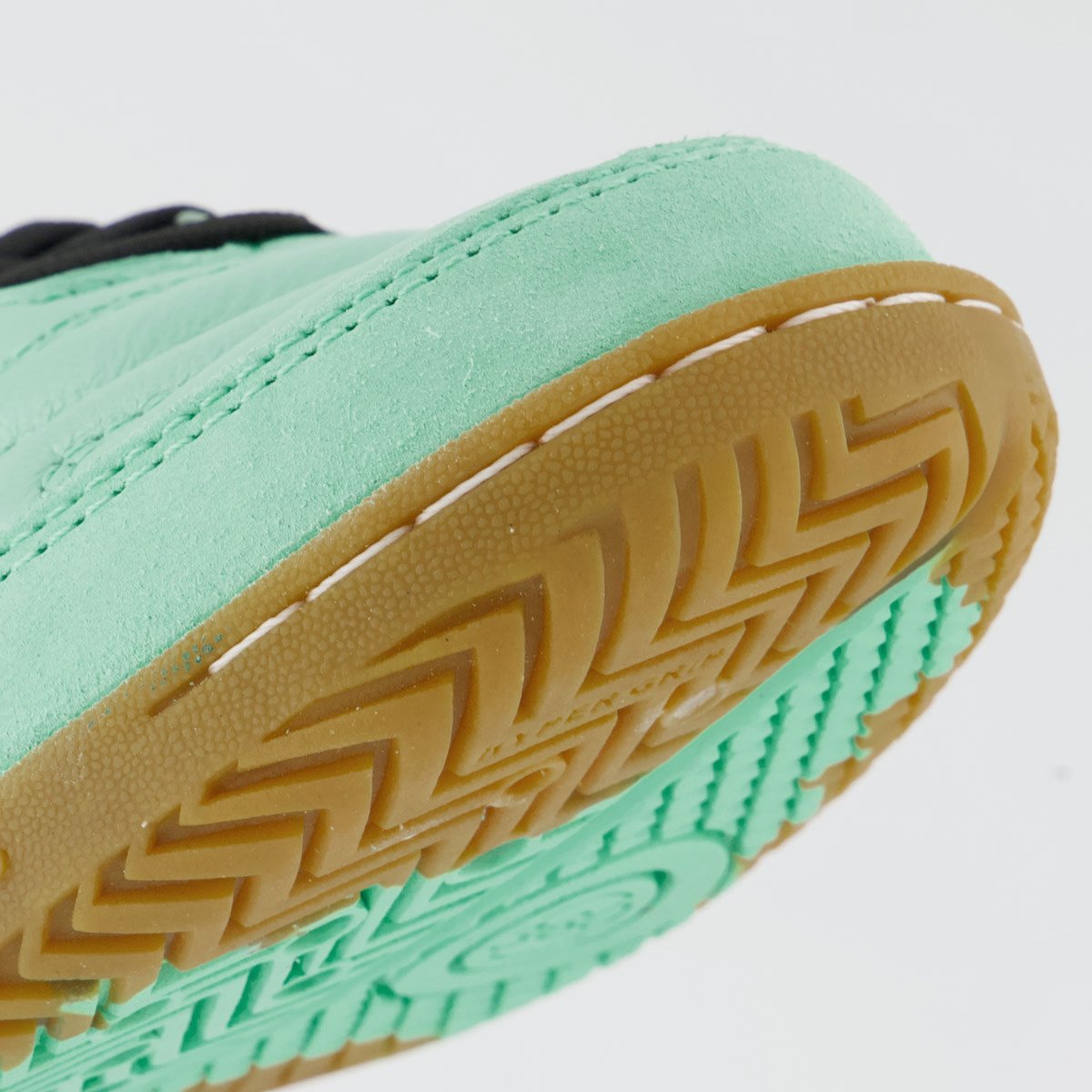Chuteira Umbro Adamant Master Class Pro Bump Futsal Verde e Preta Verde/Preto 8