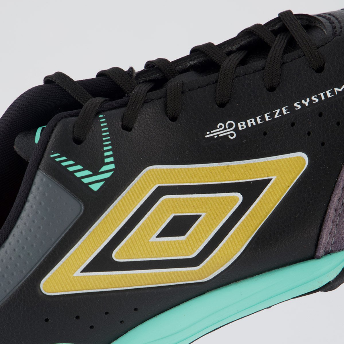 Chuteira Umbro Neo Comfort Society Preta e Verde Preto/Verde 7