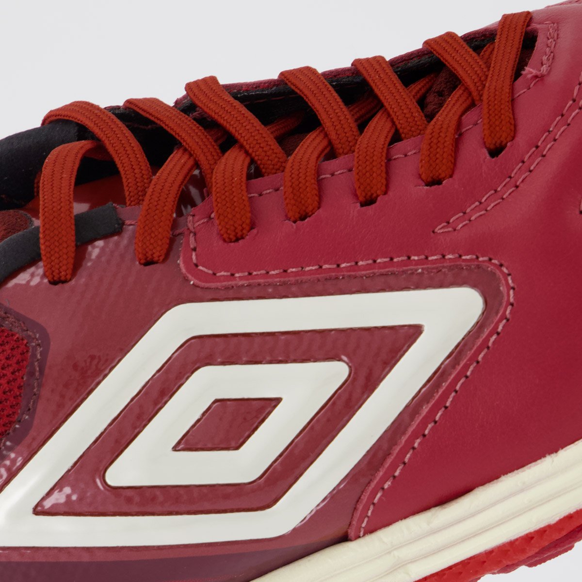 Chuteira Umbro Adamant Master Class Pro Bump Society Vermelha Vermelho 7