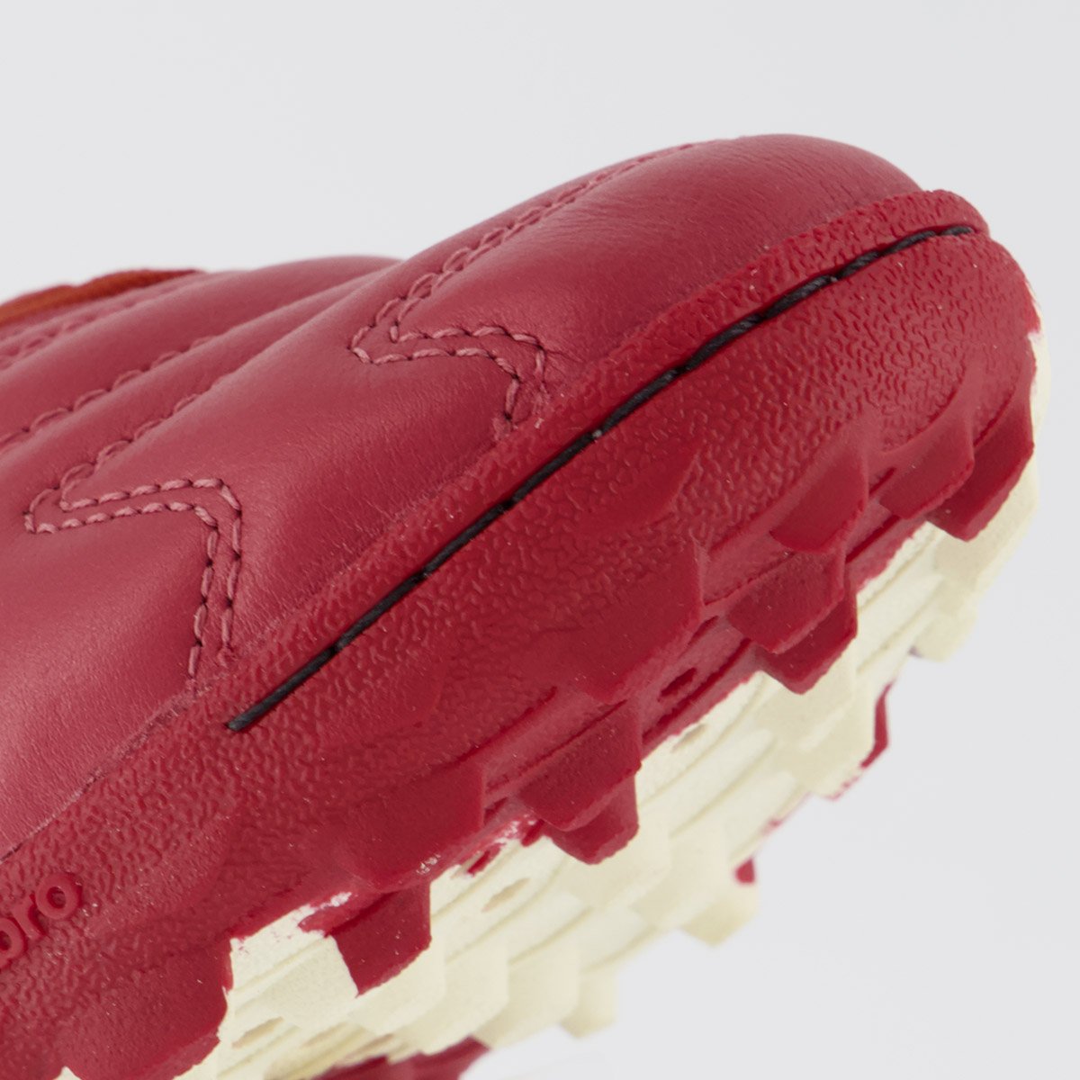 Chuteira Umbro Adamant Master Class Pro Bump Society Vermelha Vermelho 8