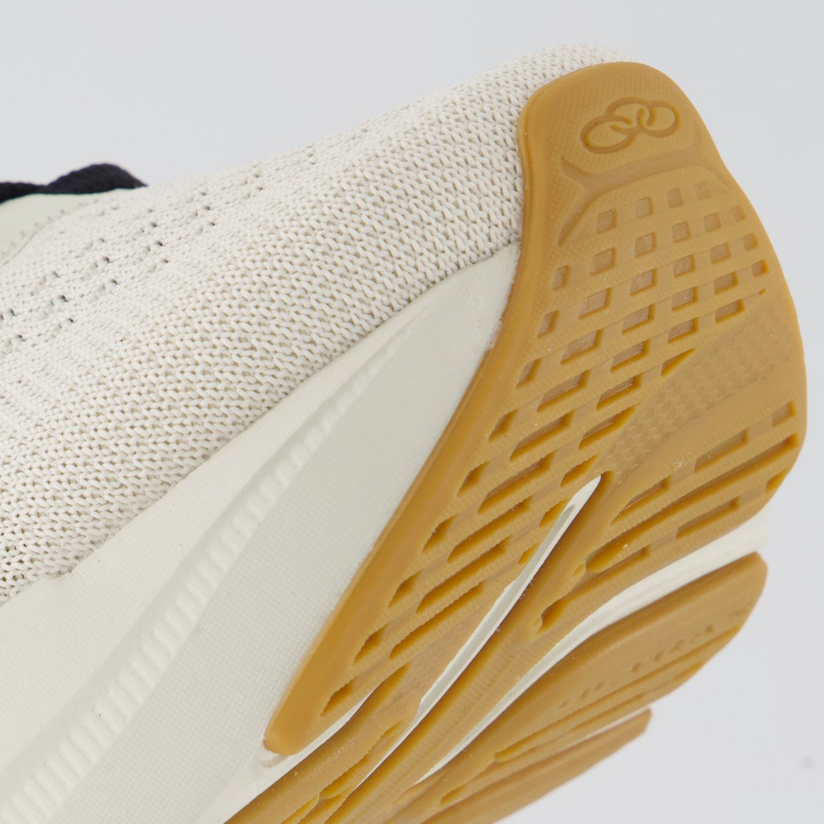Tênis Olympikus Nuvem Feminino Off White e Preto Off White 8
