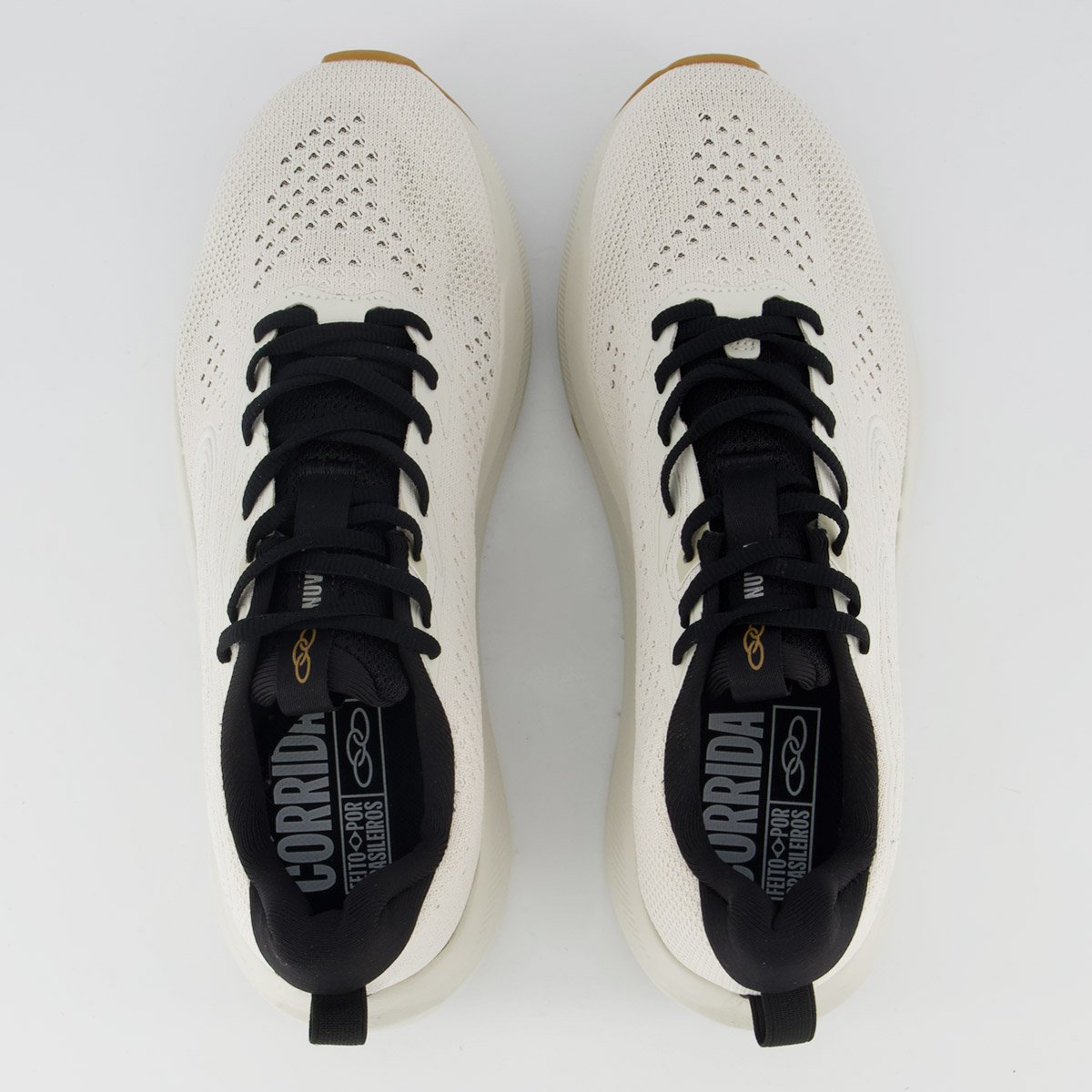 Tênis Olympikus Nuvem Off White e Preto Off White 4