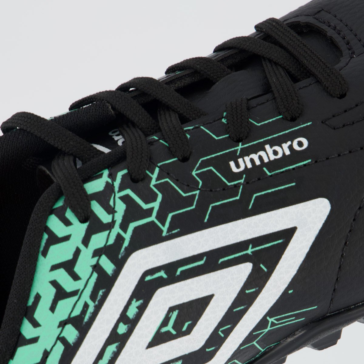 Chuteira Umbro Class Neo Society Juvenil Preta e Verde Preto/Verde 7