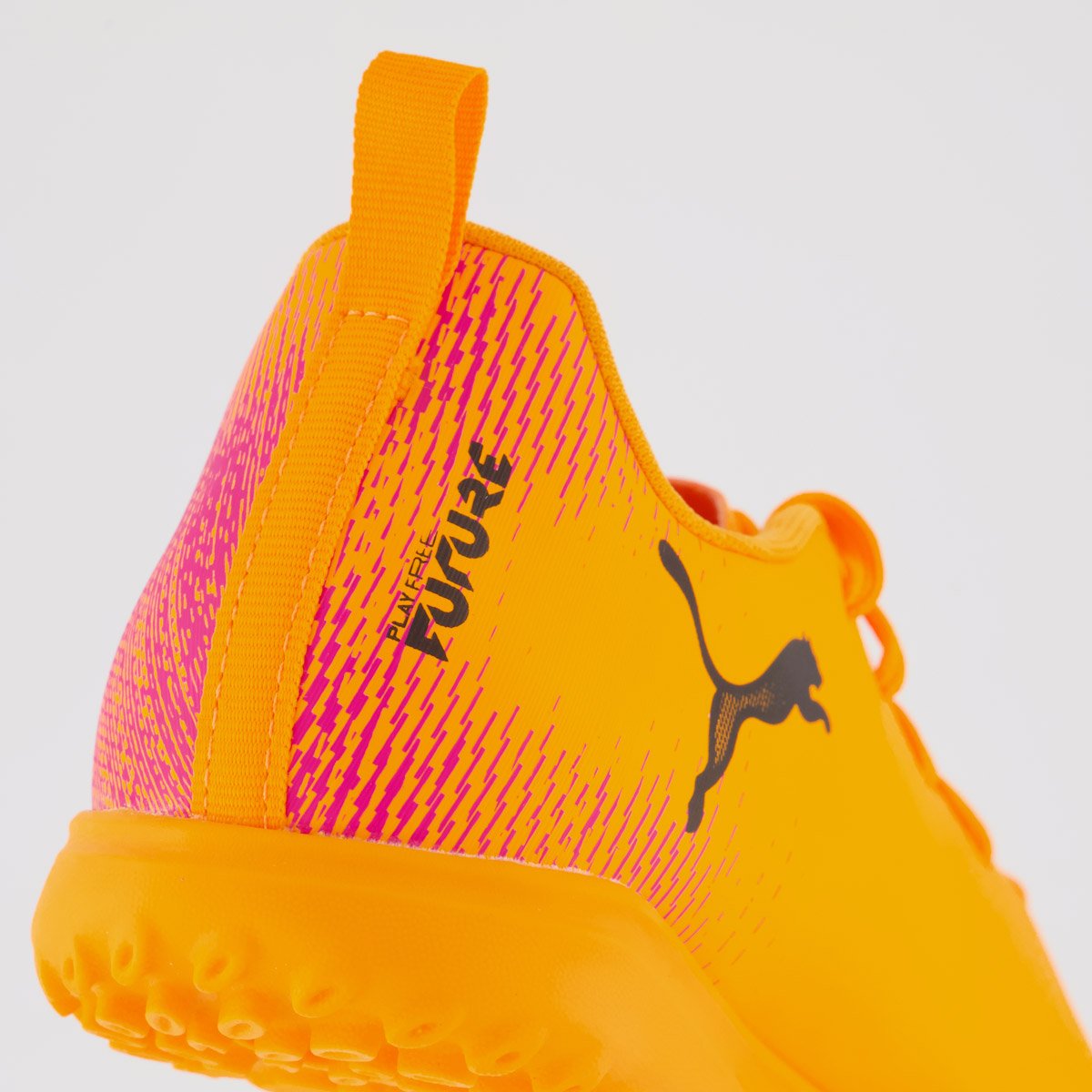 Chuteira Puma Future 8 Play TT Society Juvenil Laranja Laranja 6