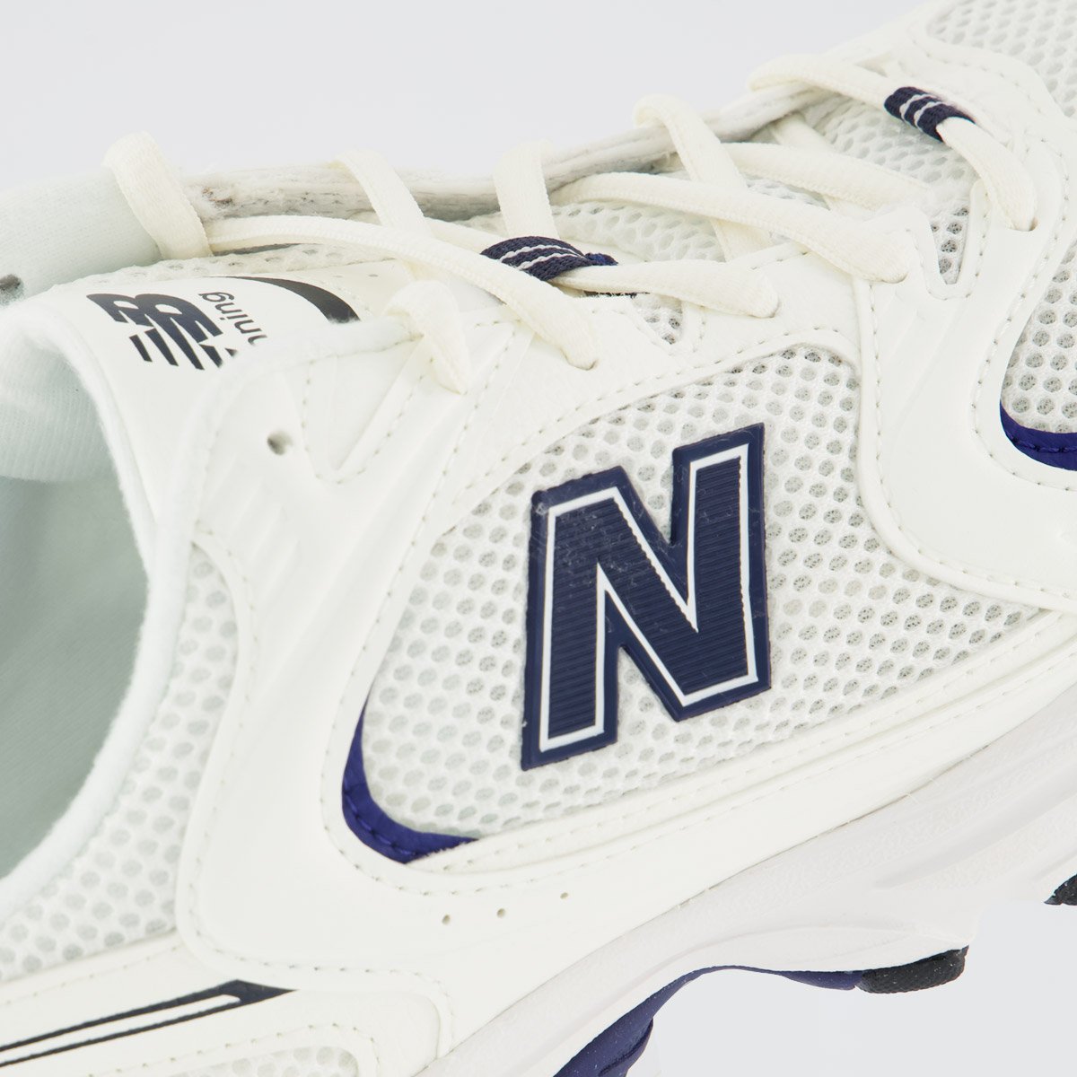 Tênis New Balance 530 Bege e Marinho Bege/Azul Marinho 7