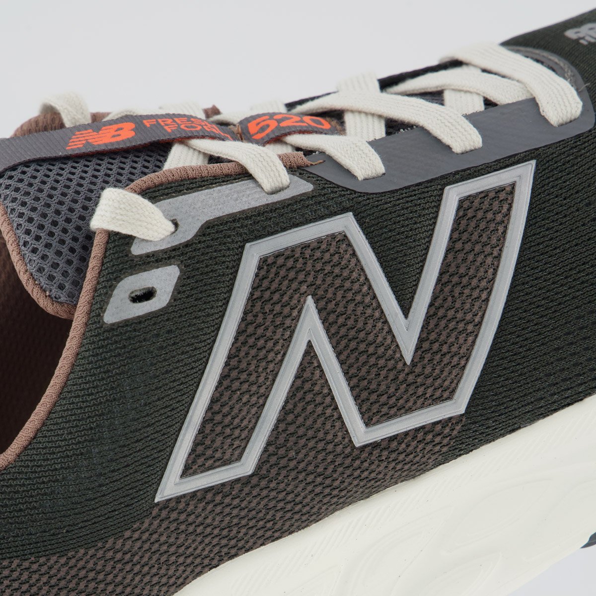 Tênis New Balance Fresh Foam 520 V9 Cinza e Marrom Cinza/Marrom 7
