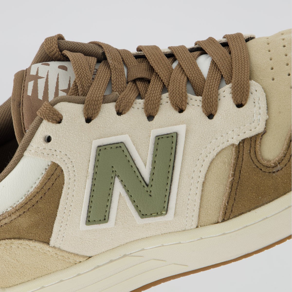 Tênis New Balance 480 Low Bege e Marrom Bege/Marrom 7