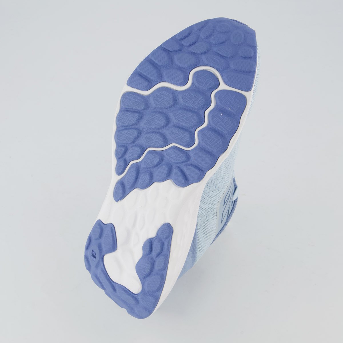 Tênis New Balance Fresh Foam Arishi V4 Feminino Azul Claro Azul 5