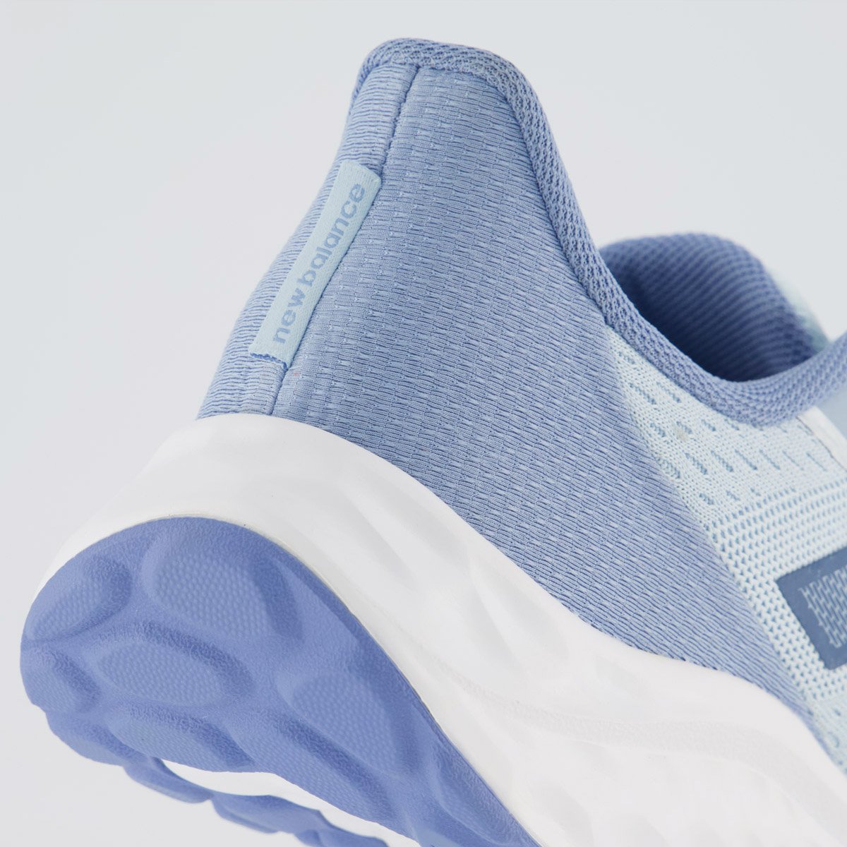 Tênis New Balance Fresh Foam Arishi V4 Feminino Azul Claro Azul 6
