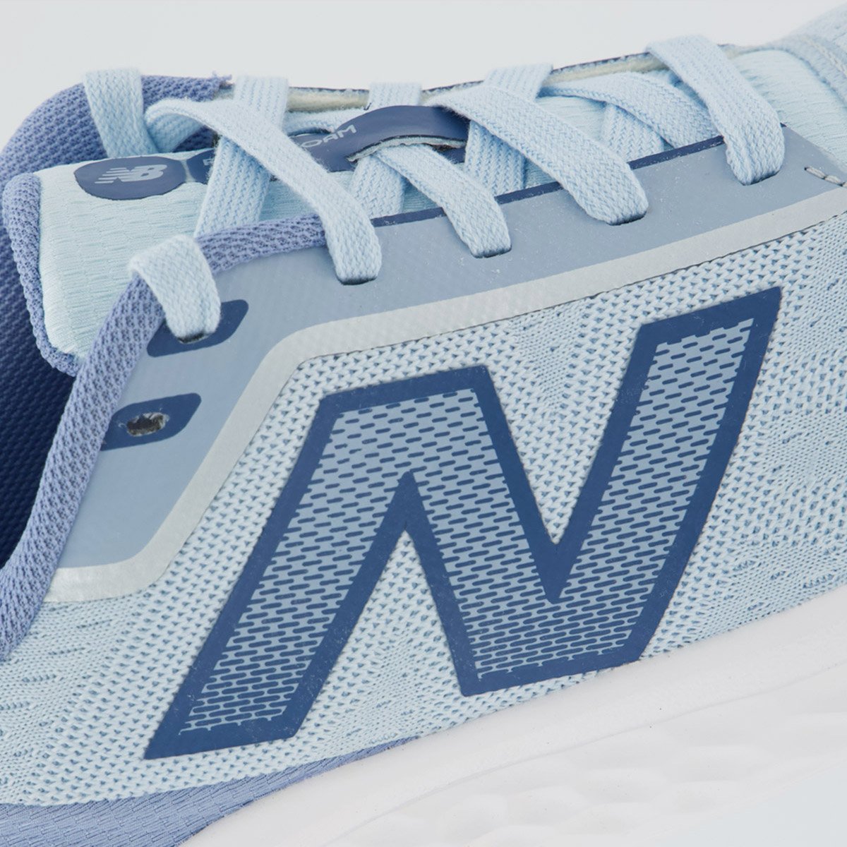 Tênis New Balance Fresh Foam Arishi V4 Feminino Azul Claro Azul 7