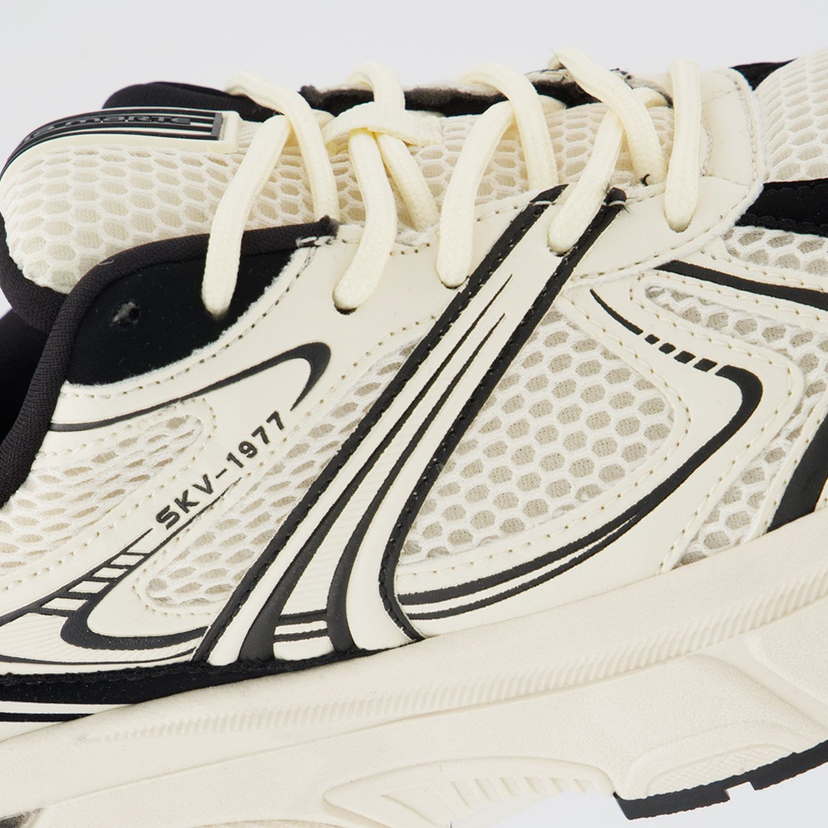 Tênis Via Marte V225 Feminino Off White e Preto Off White/Preto 7