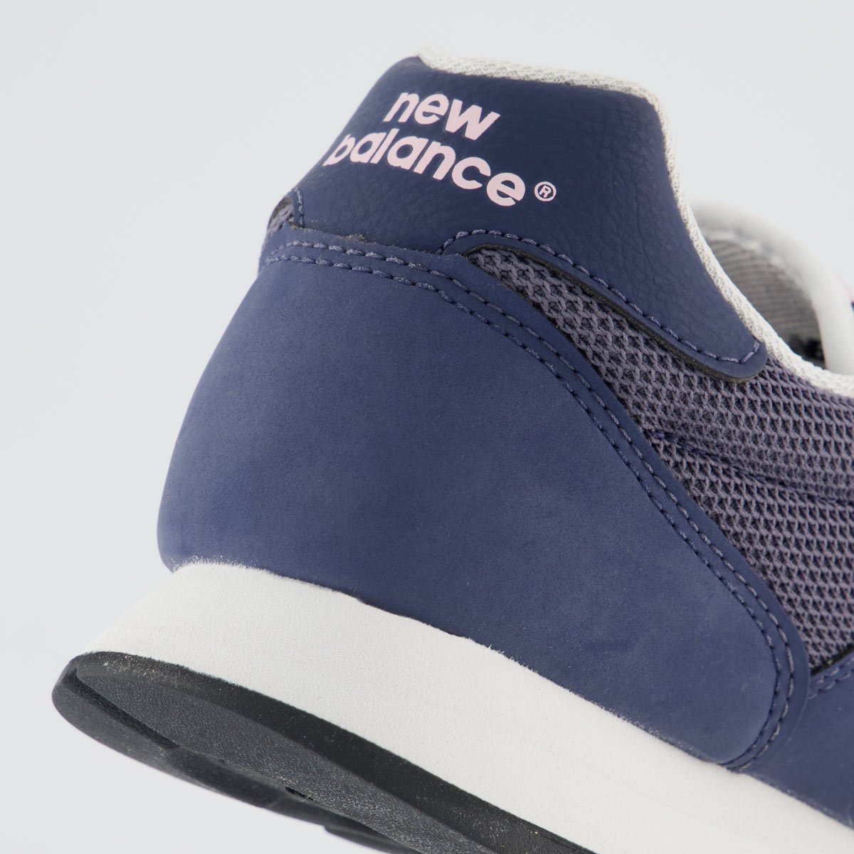 Tênis New Balance 500 V2 Feminino Marinho e Branco Azul Marinho/Branco 6