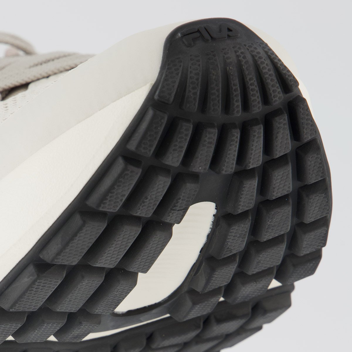 Tenis Fila Elevation Bege Bege 8