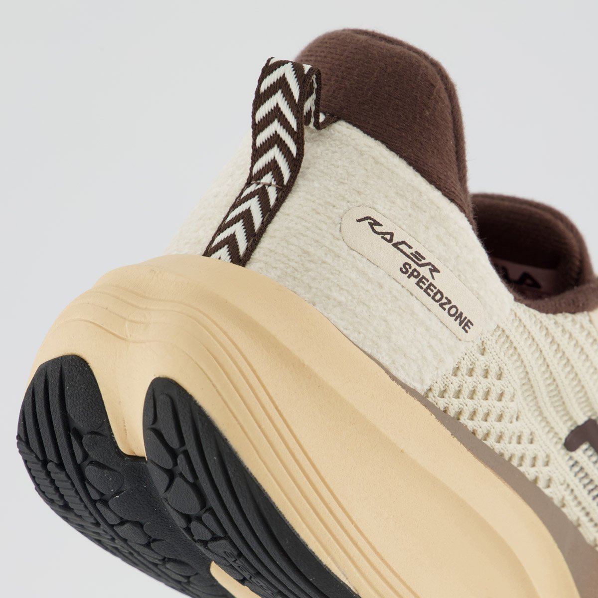 Tenis Fila Racer Speedzone Se Feminino Bege e Marrom Bege/Marrom 6