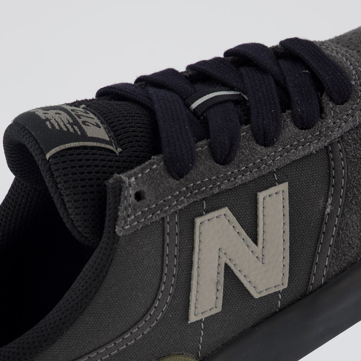 Tênis New Balance Nm 272 Cinza Escuro Cinza Escuro 7