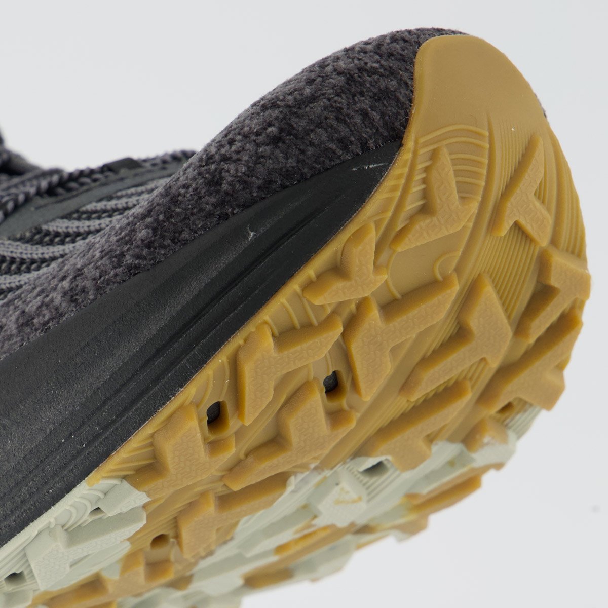Tenis Fila Racer Speedzone Tr Feminino Cinza e Preto Cinza/Preto 8