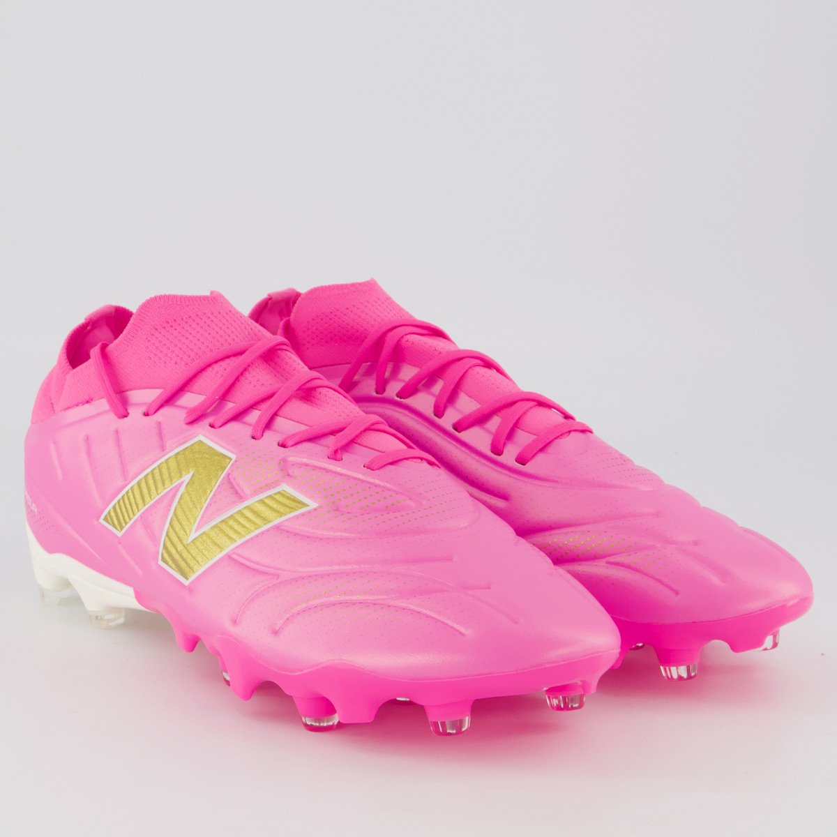 Chuteira New Balance Tekela Team low V5 Campo Rosa Rosa 2