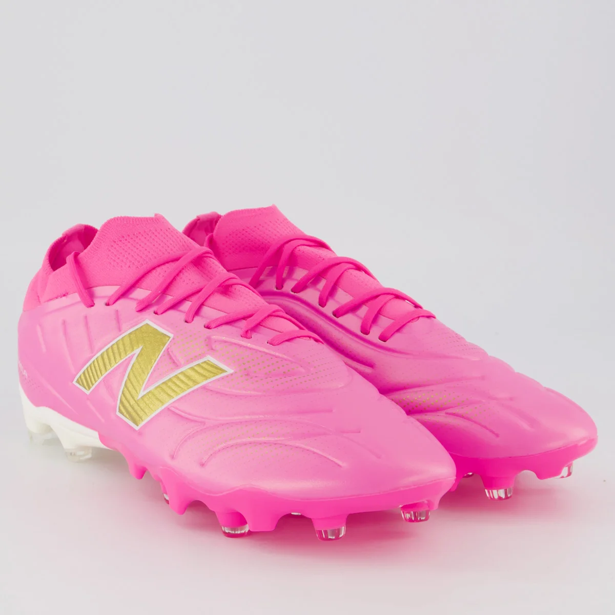 Chuteira New Balance Tekela Team low V5 Campo Rosa Rosa 2