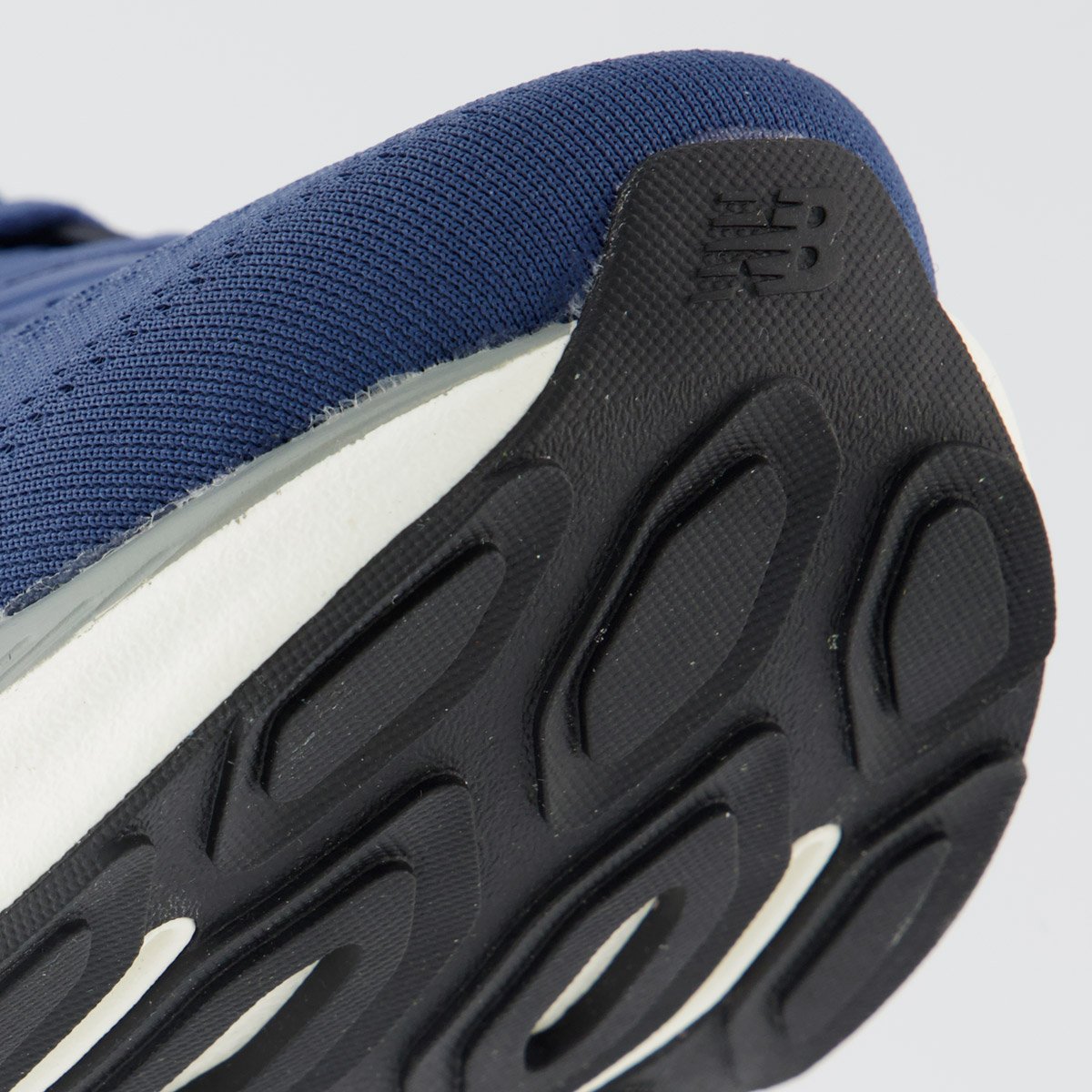 Tênis New Balance Fresh Foam X Kaiha Road V2 Azul Azul 8