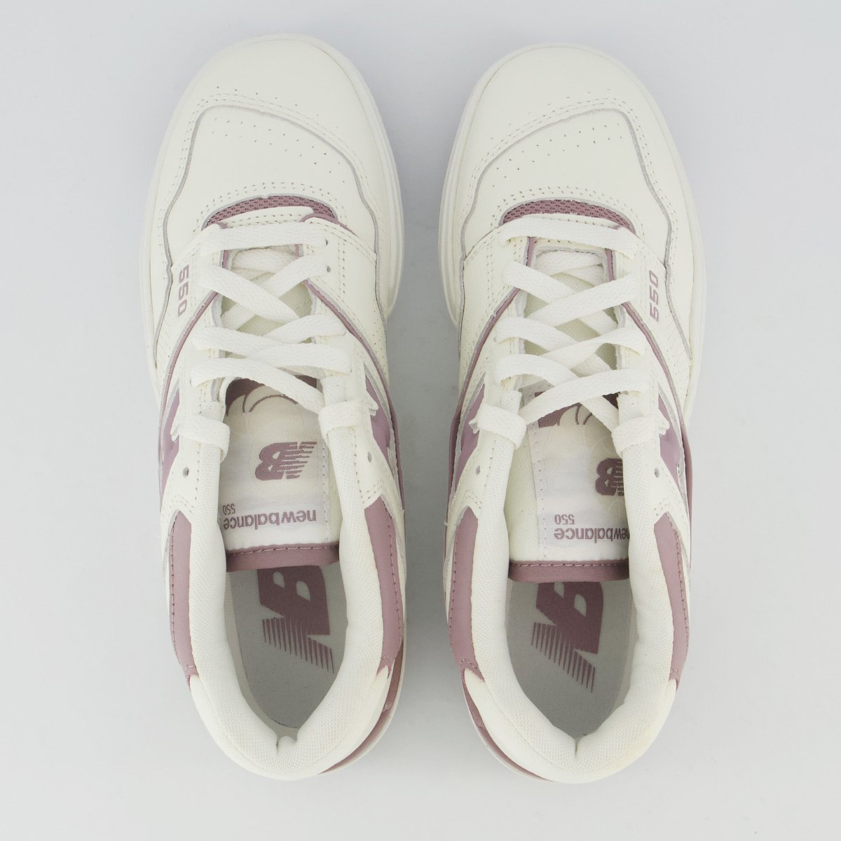 Tênis New Balance 550 Feminino Off White e Roxo Off White/Roxo 4