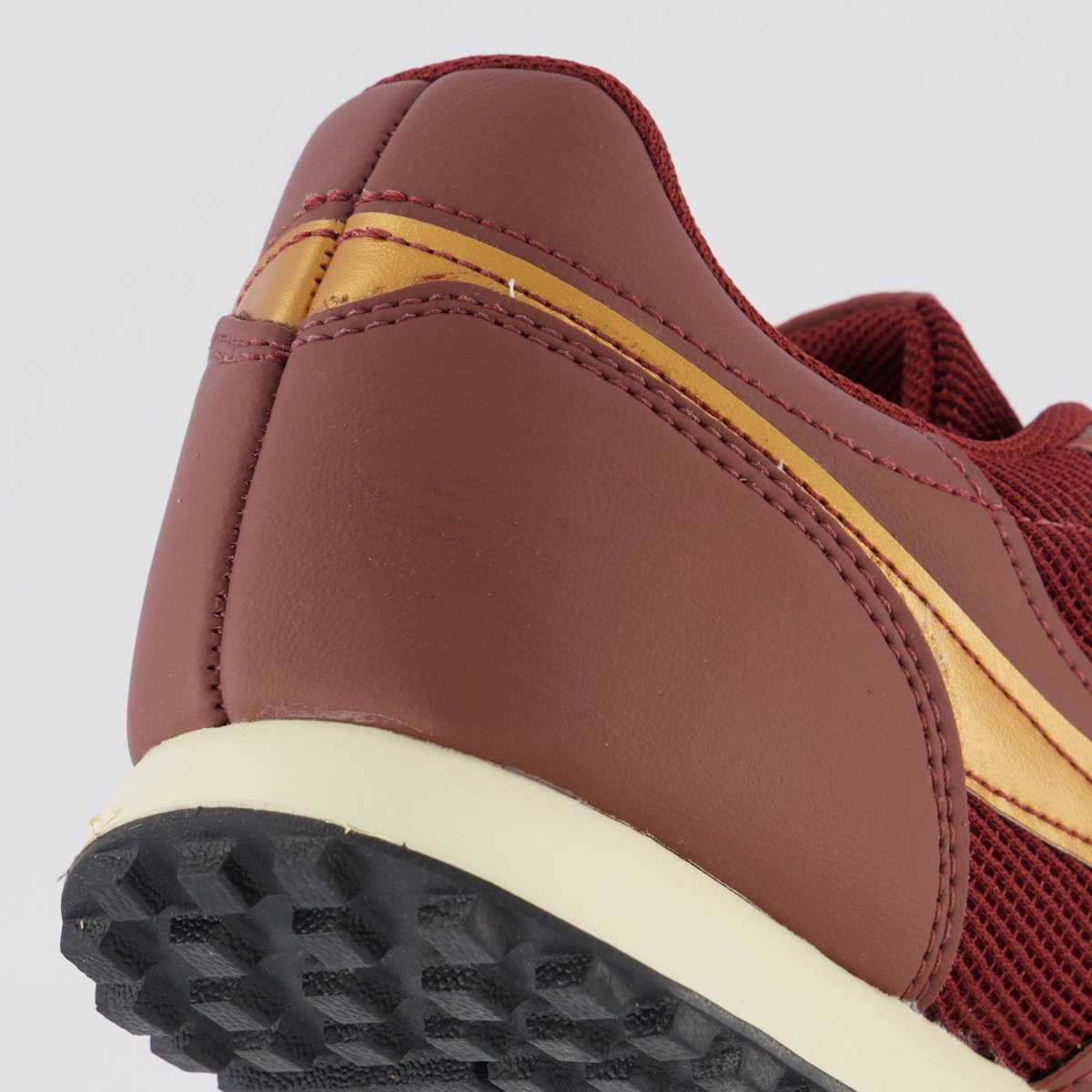 Tênis Fila Renno Classic Feminino Bordô Bordô 6