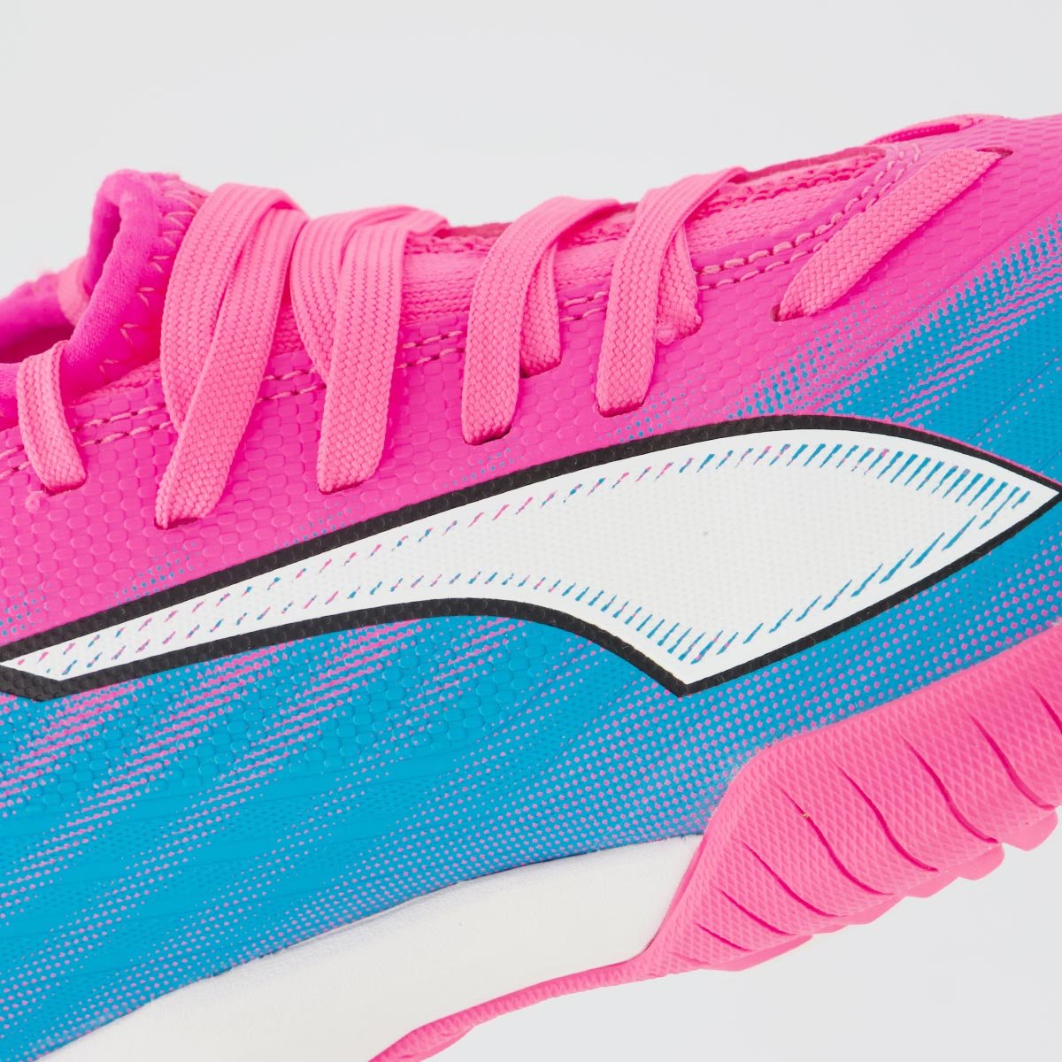 Chuteira Puma Ultra 6 Match Society + Mid Rosa Juvenil Rosa 7