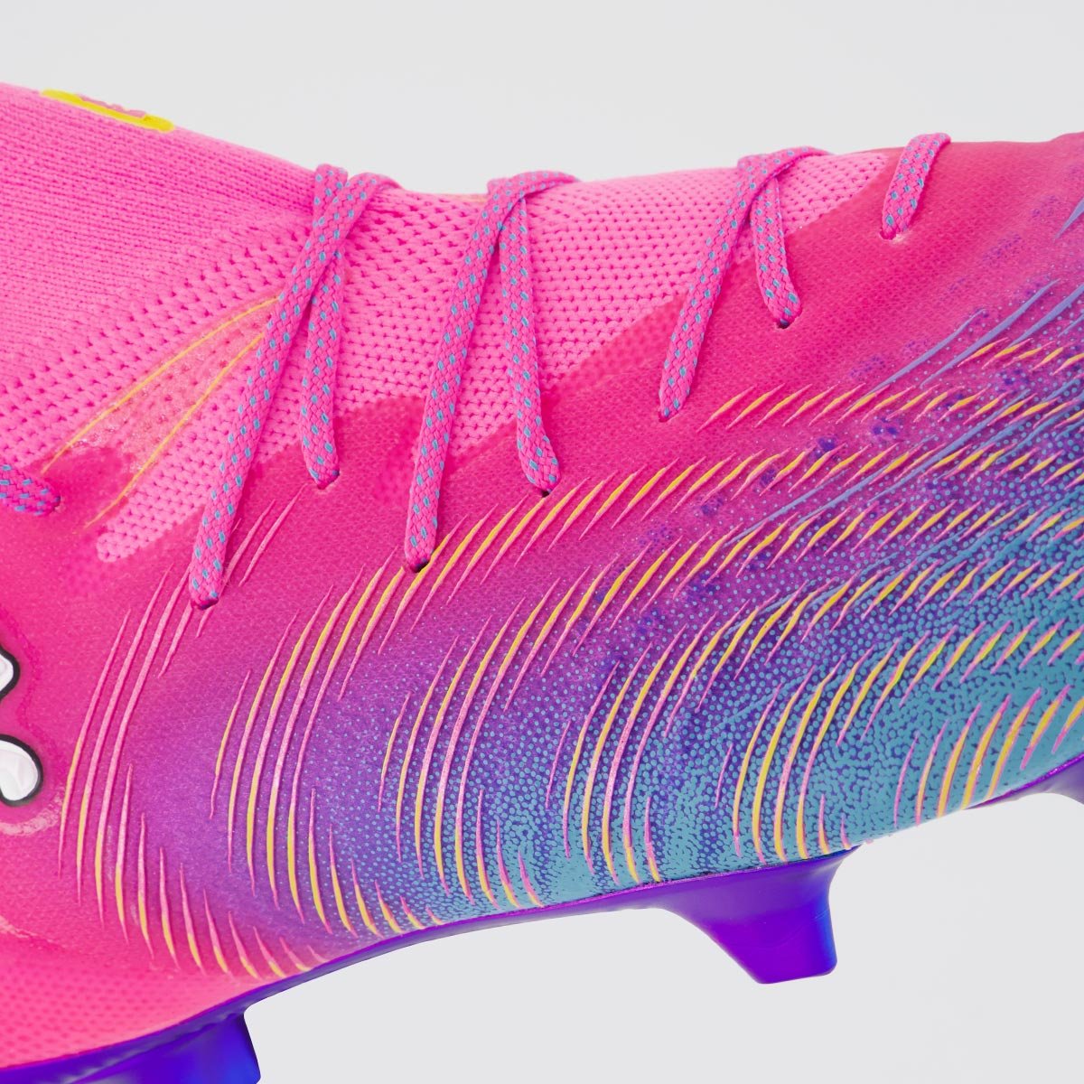 Chuteira Puma Future 9 Ultimate FG Campo Rosa Rosa 8