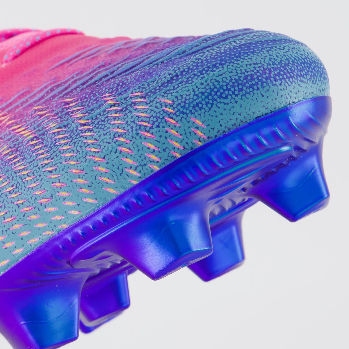 Chuteira Puma Future 9 Ultimate FG Campo Rosa Rosa 9