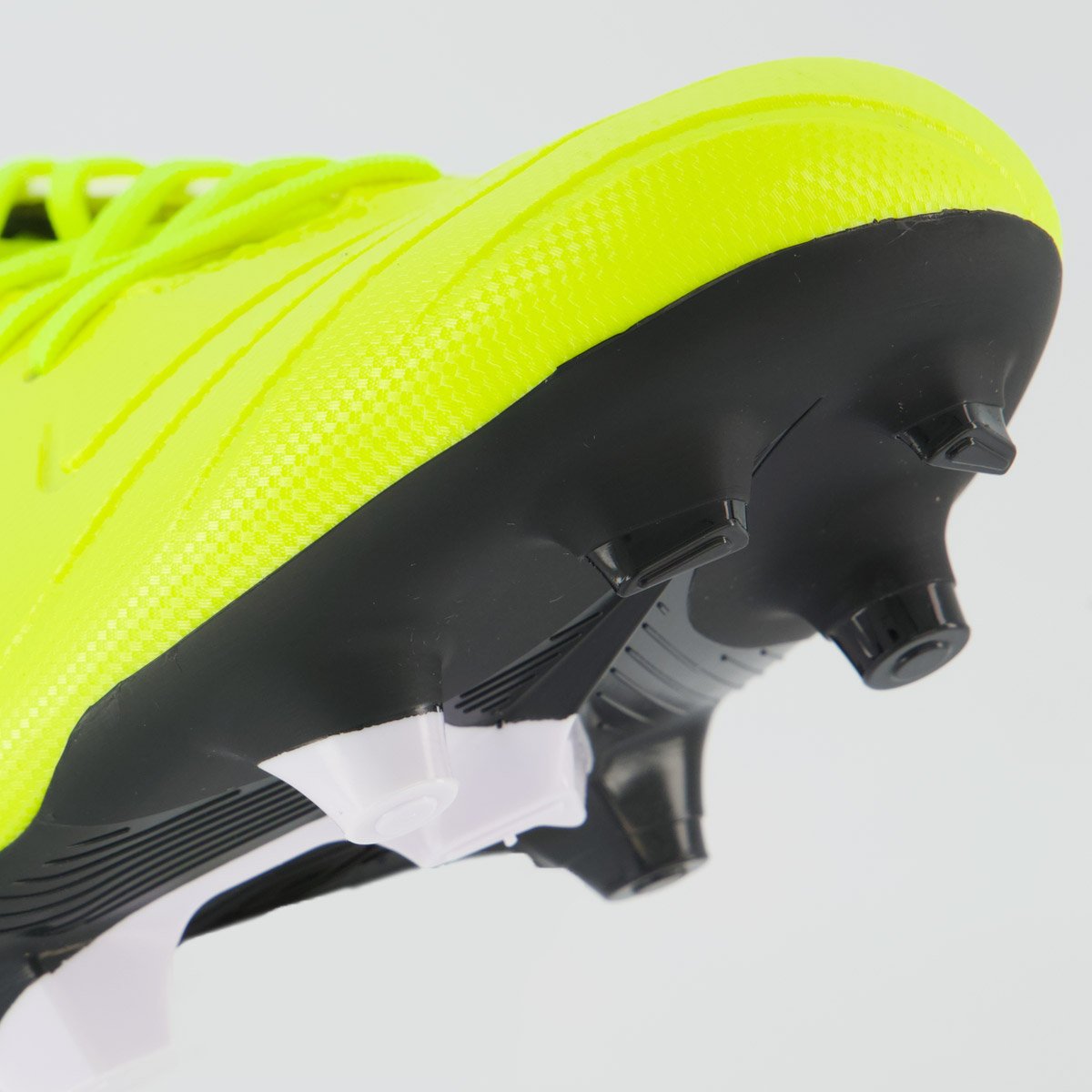Chuteira Umbro Fifty VI Campo Verde e Preta Verde/Preto 8