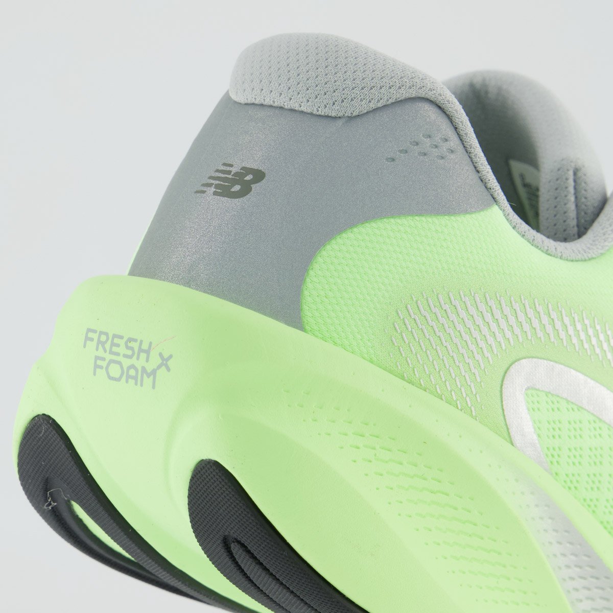 Tênis New Balance Fresh Foam Ellipse Verde Verde 6