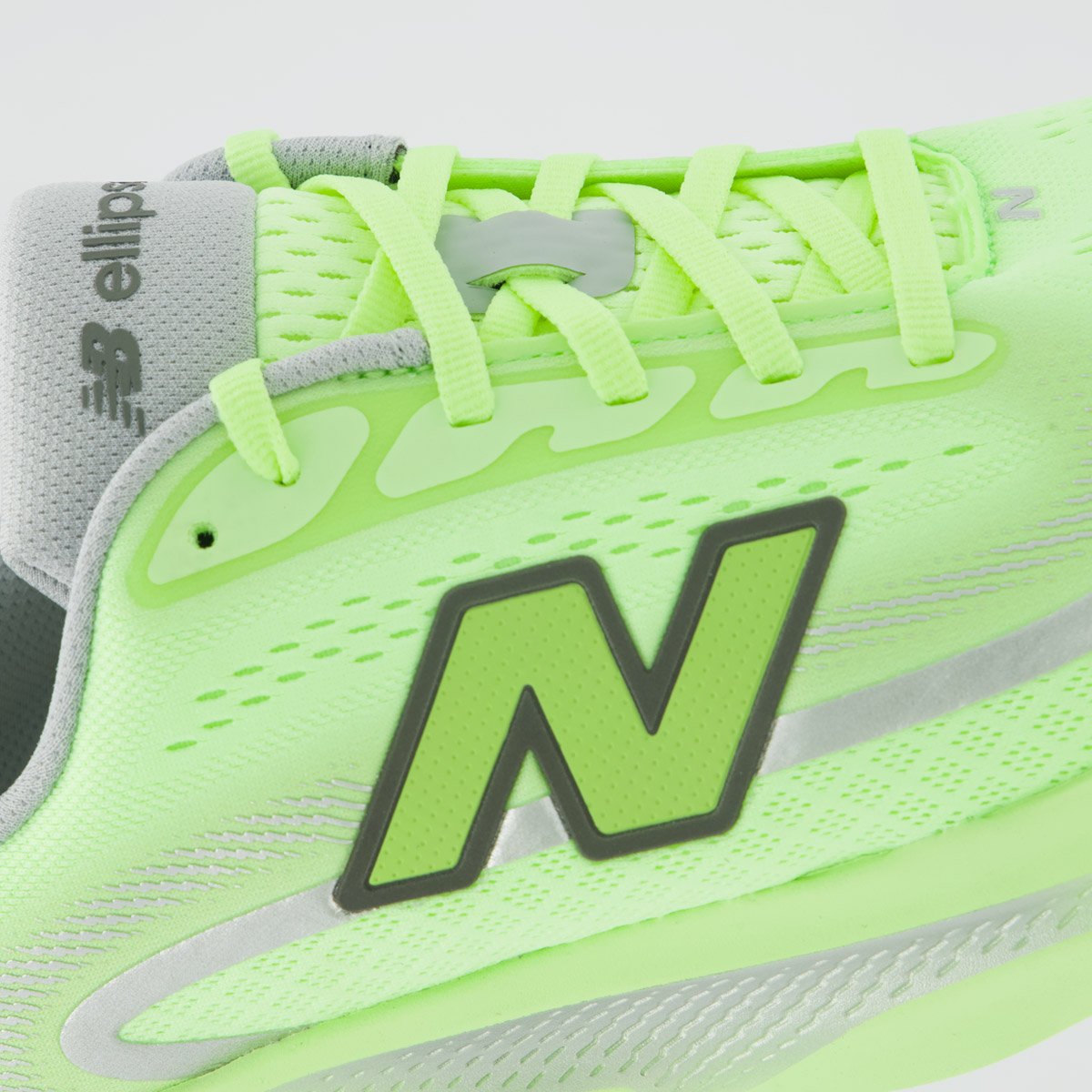 Tênis New Balance Fresh Foam Ellipse Verde Verde 7