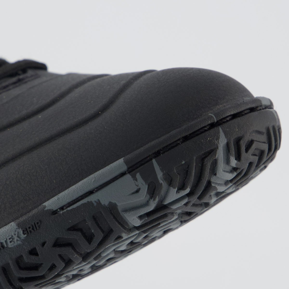 Chuteira Umbro Attak III Futsal Preta Preto 8