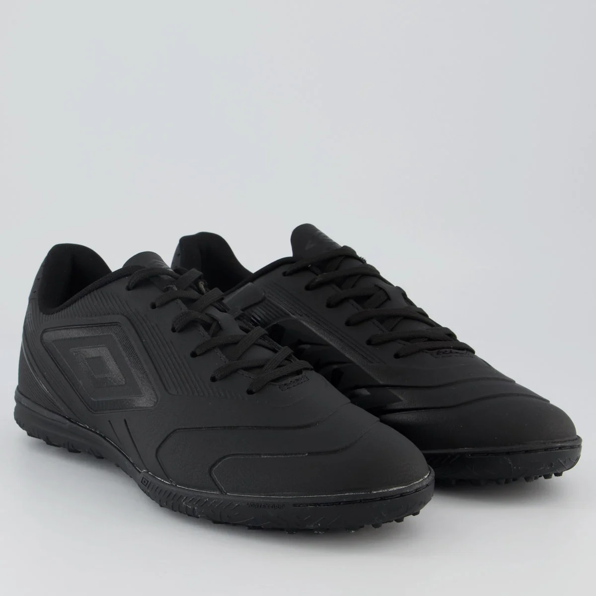 Chuteira Umbro Attak III Society All Black Preto 2