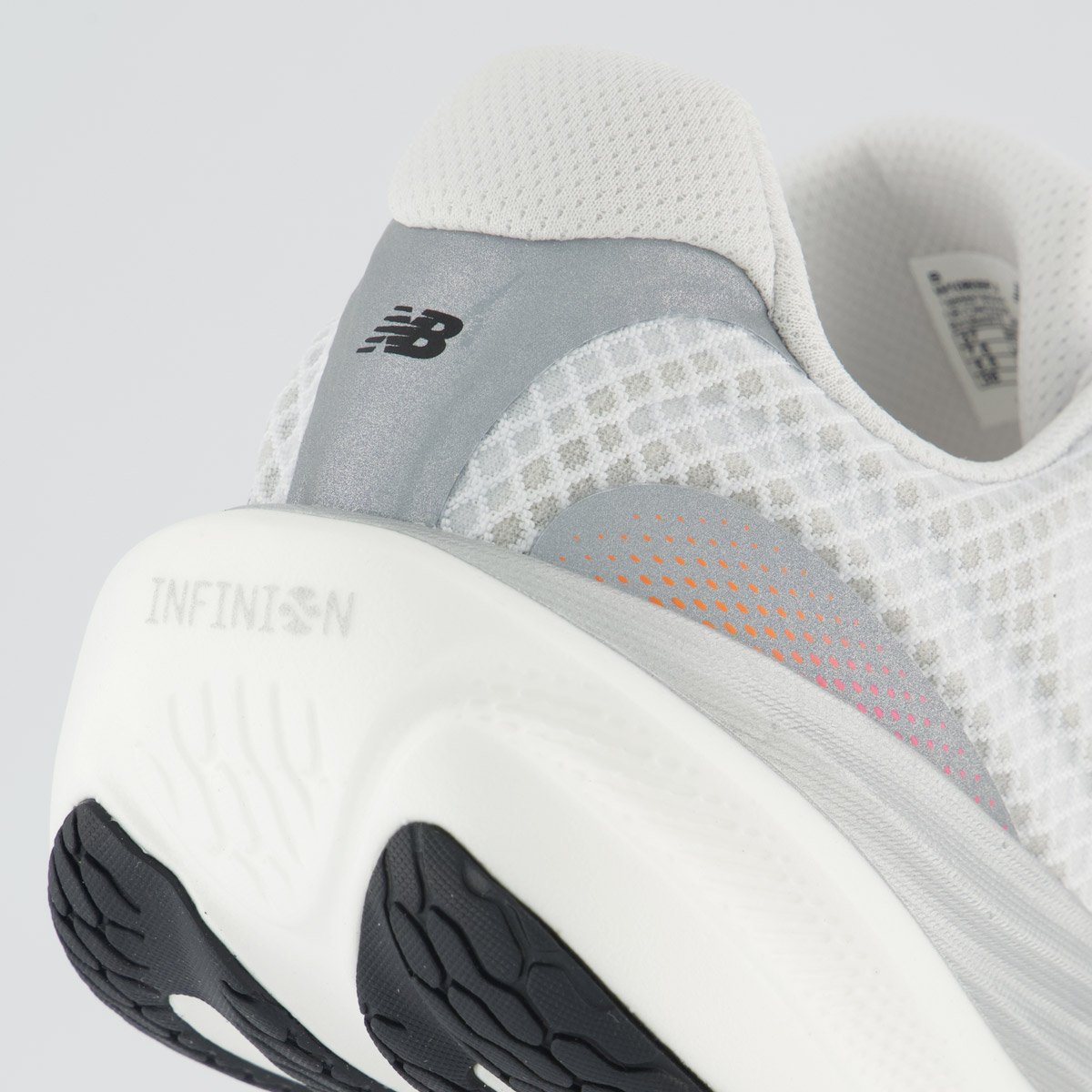 Tênis New Balance Fresh Foam X 1080 V15 Feminino Branco Branco 6