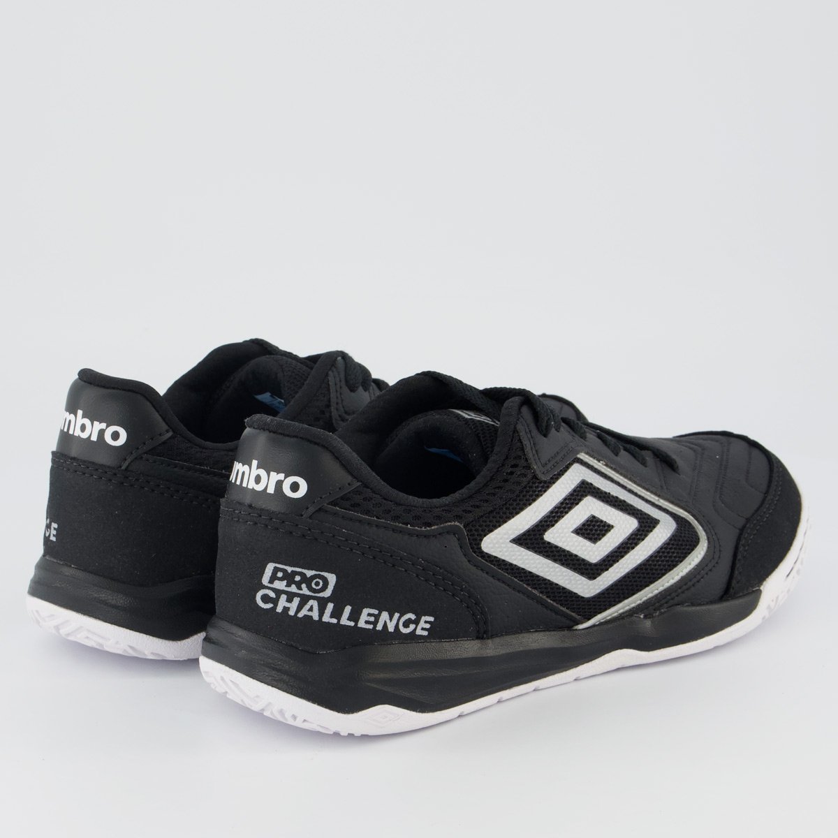Chuteira Umbro Pro Challenge Uptake Futsal Preta Preto 3
