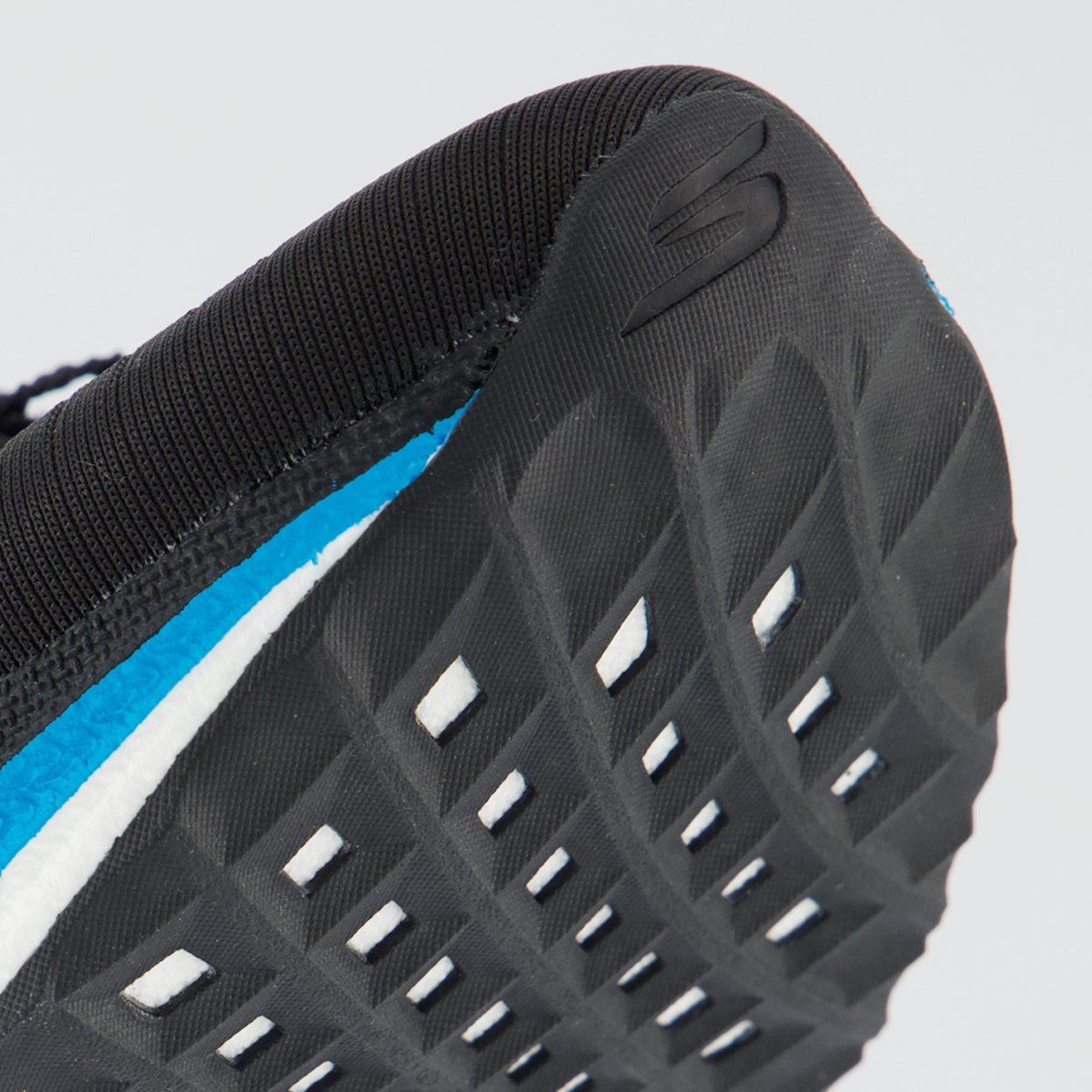 Tênis Skechers Aero Razor Preto e Azul Preto/Azul 8