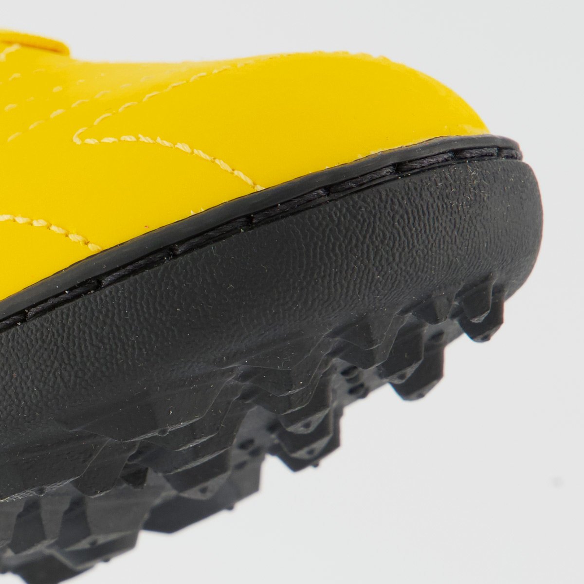 Chuteira Umbro Master Class Club Society Amarela e Preta Amarelo/Preto 8