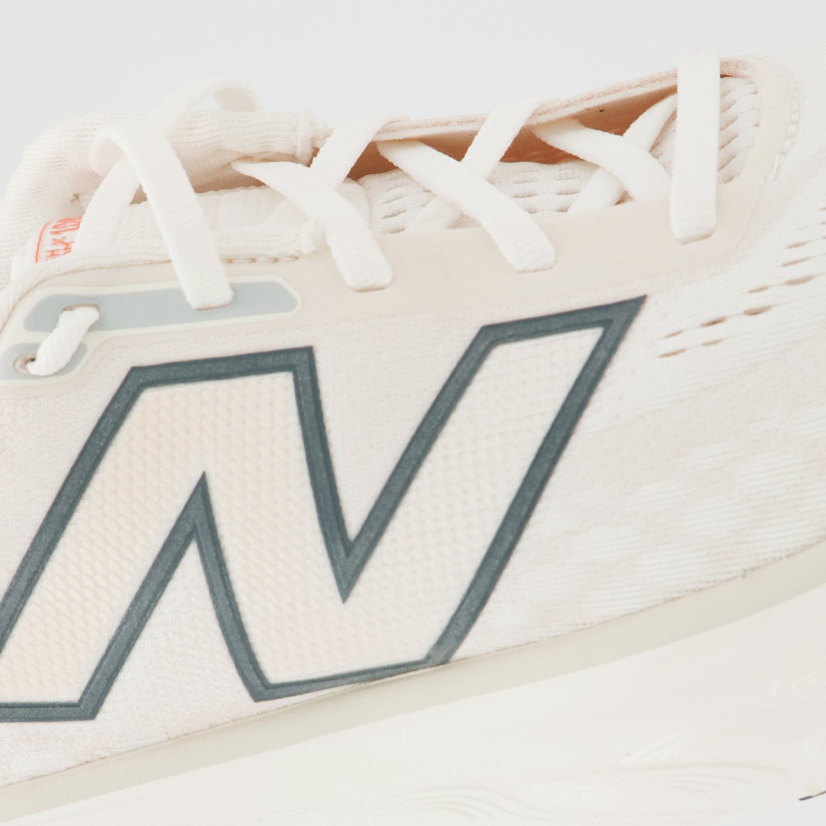 Tênis New Balance Fresh Foam X 1080 V14 Off-White Off White 7