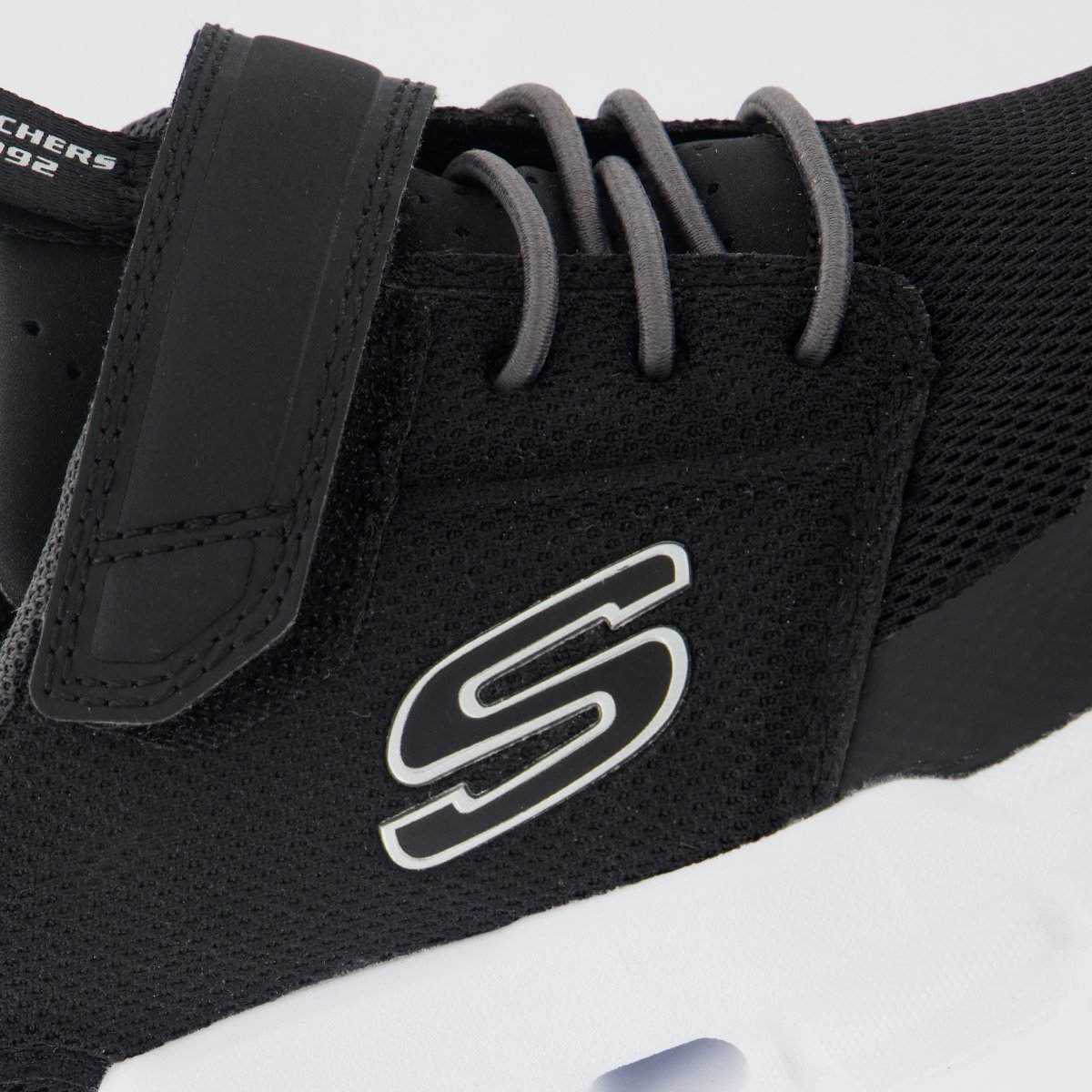 Tênis Skechers Glide-Step Flow Infantil Preto e Branco Preto/Branco 7