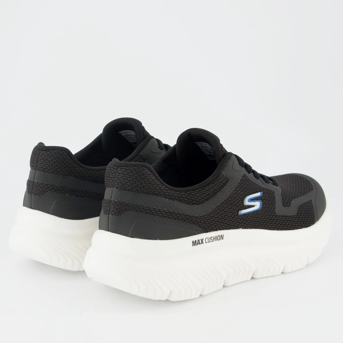Tênis Skechers Go Walk Max Cushioning Preto e Branco Preto 3