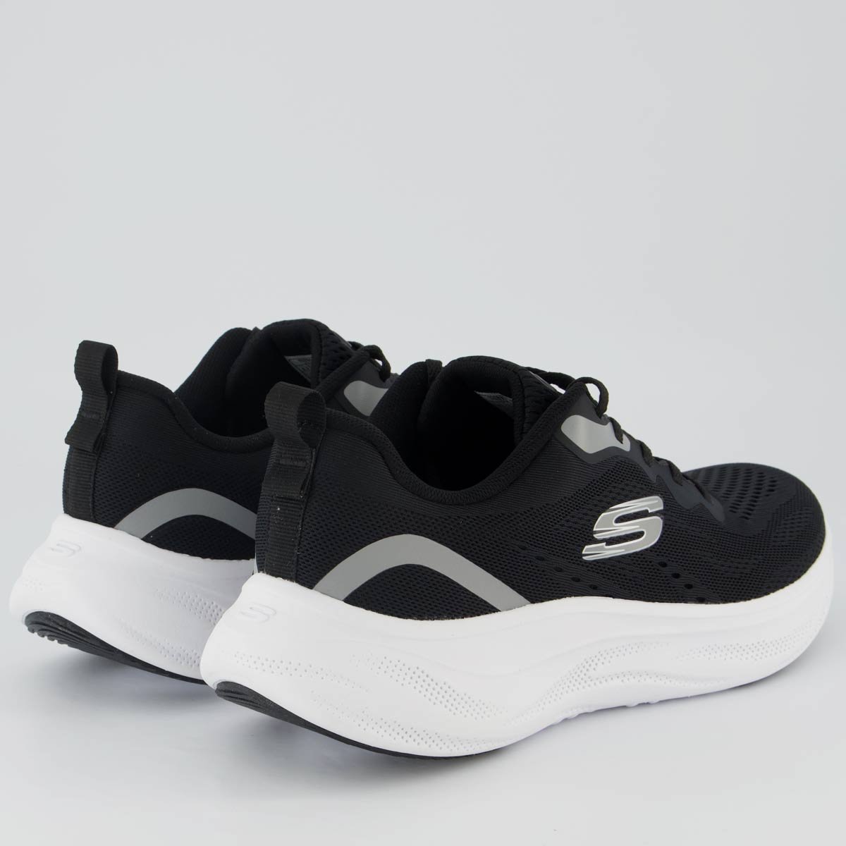 Tênis Skechers Skech Cloud Preto e Branco Preto 3