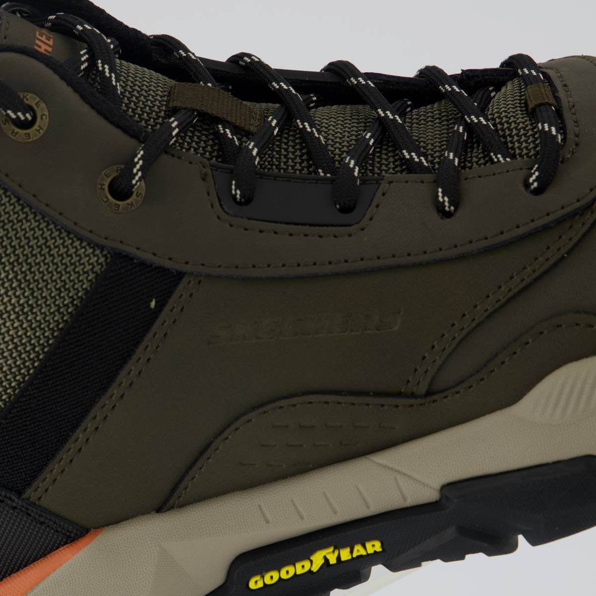Bota Skechers Santoro Hopkins Verde Oliva Verde 7