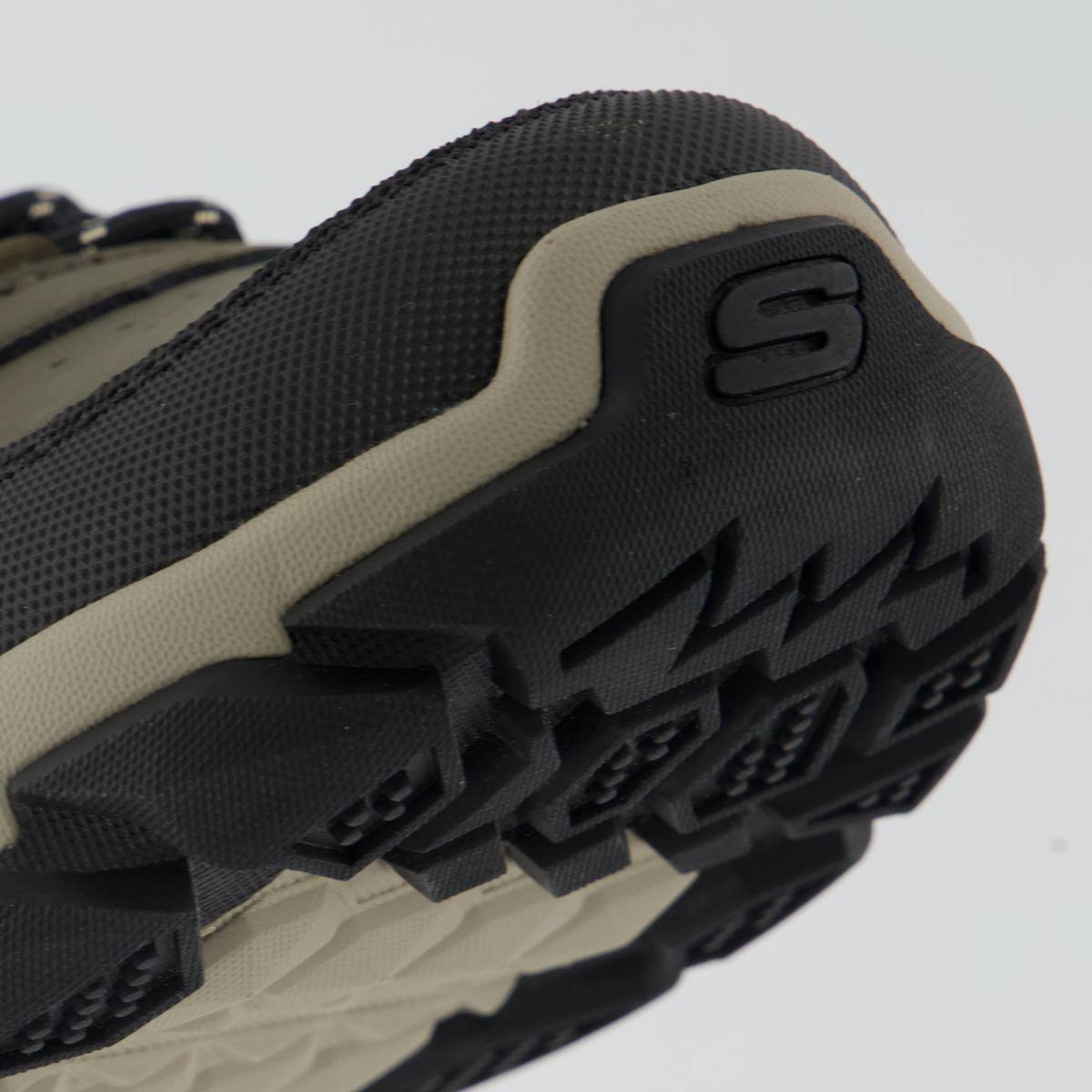 Bota Skechers Santoro Hopkins Verde Oliva Verde 8