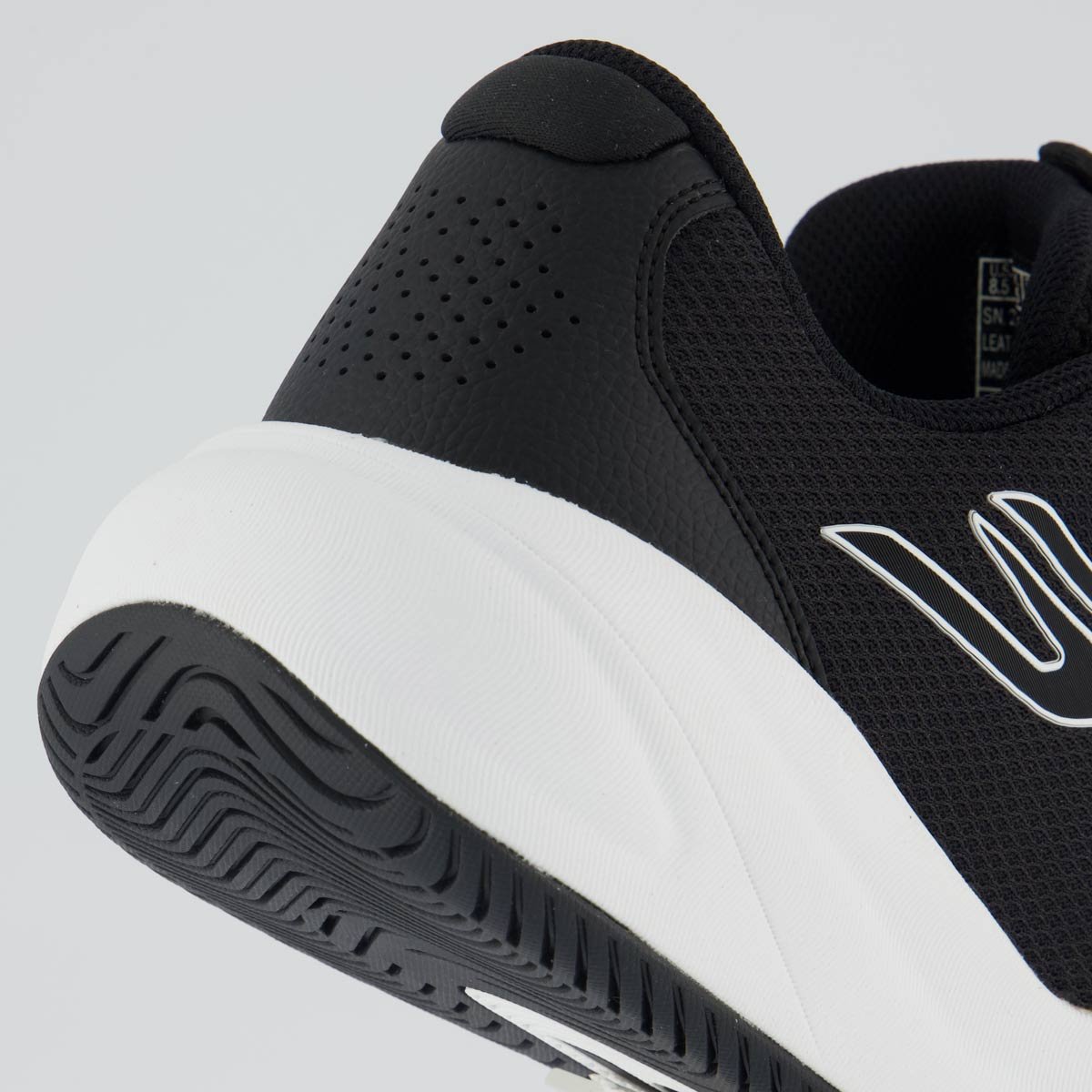 Tênis Skechers SKX Laegue Preto e Branco Preto 6